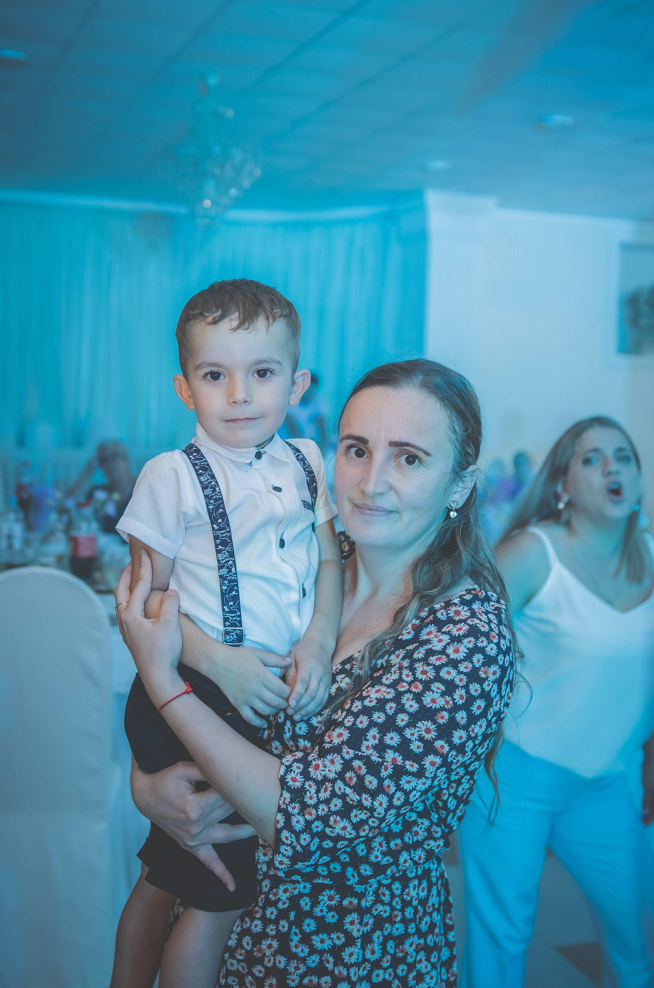 Servicii foto și video la botez și cumetrie Chișinău, Orhei, Hîncești,. V Studio