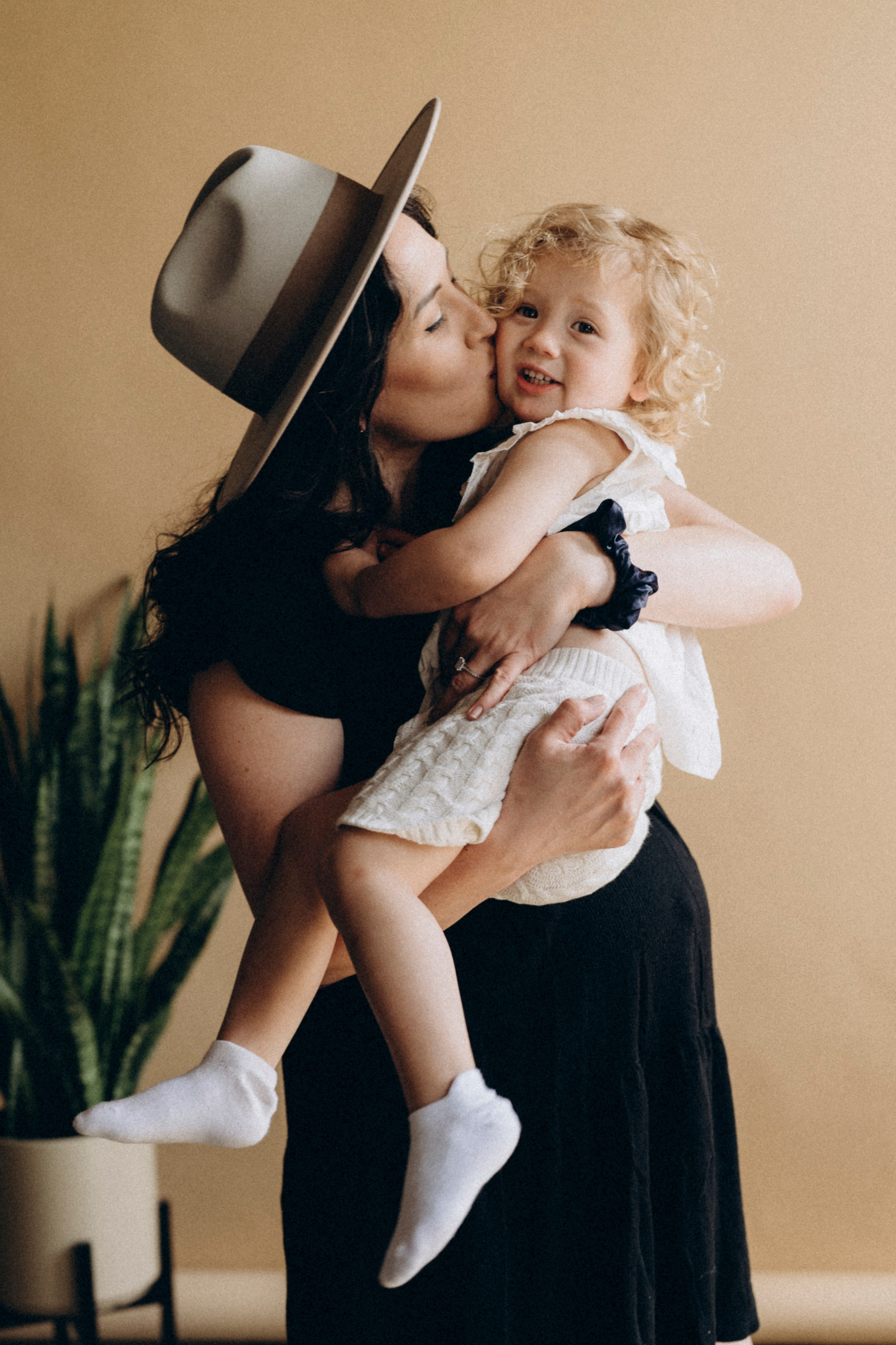 N + E. Modern maternity photographer in Long Island New York