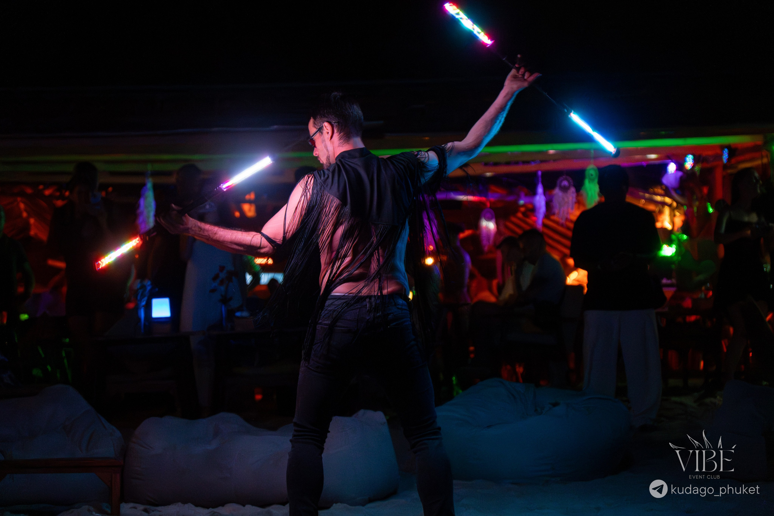 Вечеринка Boho Vibe | Фоторепортаж | Афиша | DAVAYSXODIM.com PHUKET. АФИША|ФОТОРЕПОРТАЖИ|ИВЕНТЫ|ПХУКЕТ