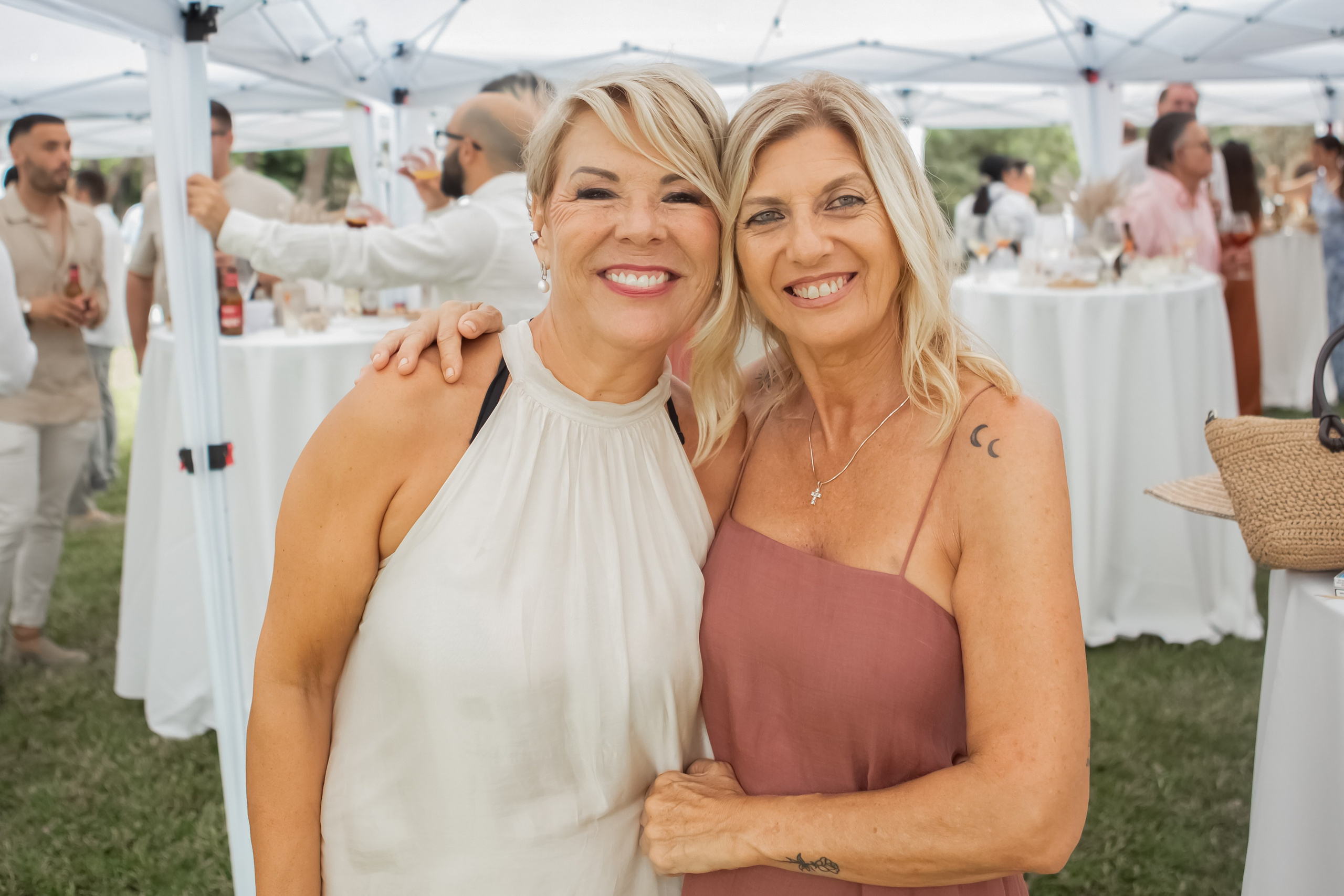 K+M. Fotógrafa de bodas y pedidas de mano en Costa Blanca, España