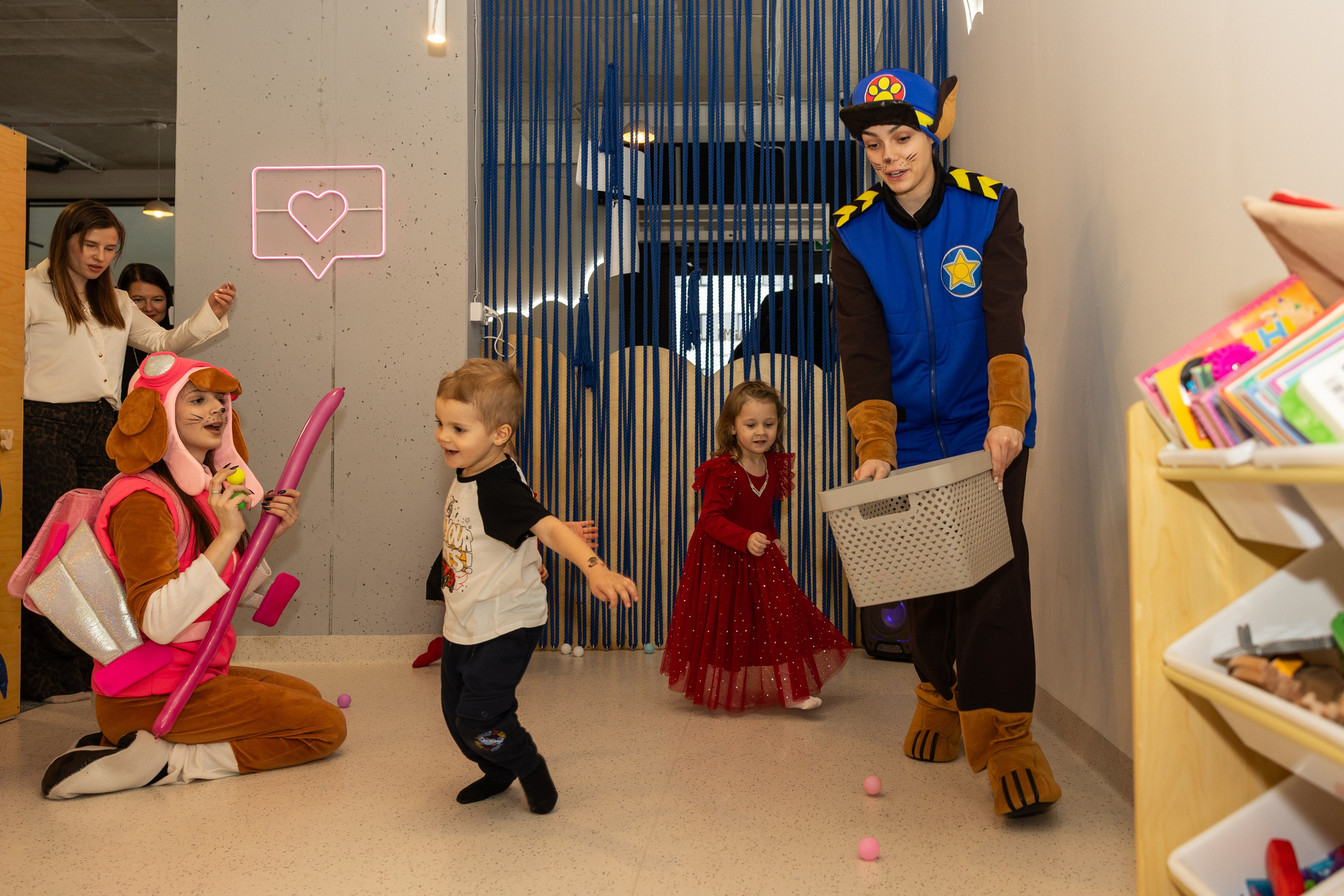 День рождения Артёма 24 января 2026 года. Семейный и детский фотограф в Варшаве Мила Бобровская