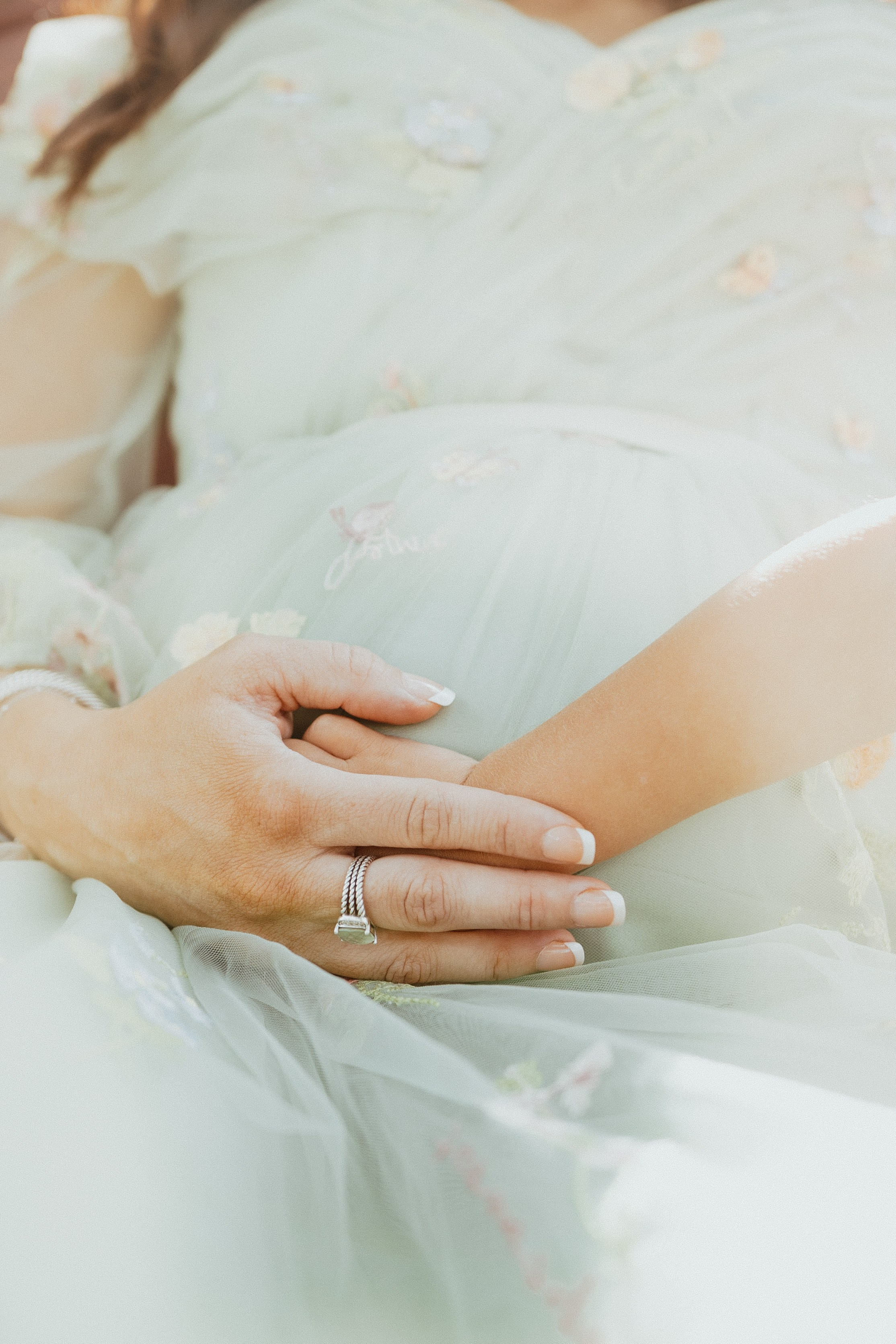 The Carpenters Maternity. Sara Eulalia | Virginia Photographer