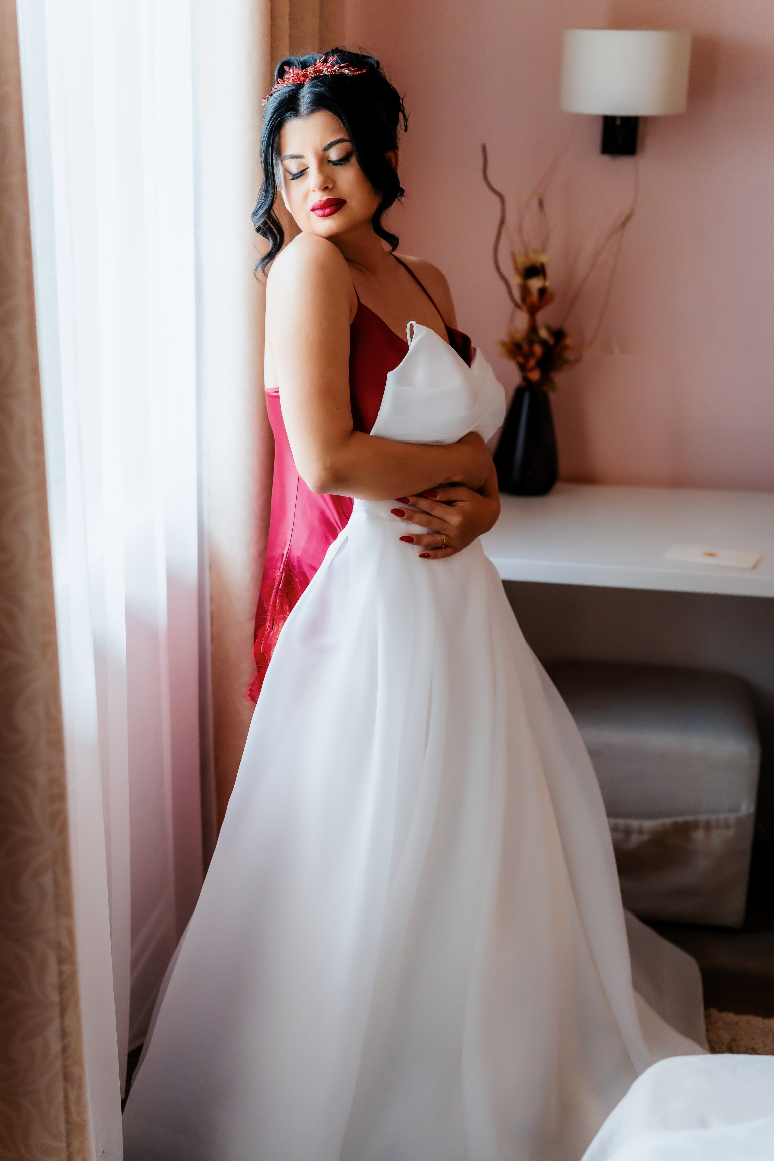 Camelia si Andrei - Traditional Love Story. Fotografi de nunta in Bucuresti, Iulia si Stefan Ovidiu