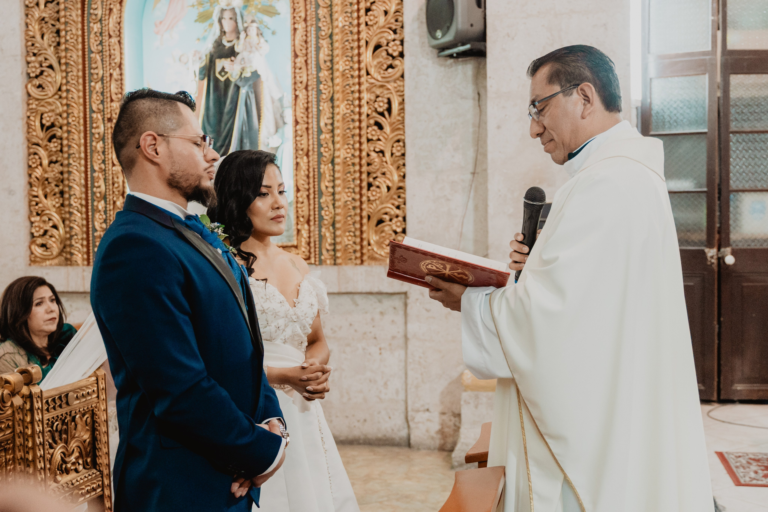 GABRIELA + JORGE | BODA CIVIL RELIGIOSA. Studio KVTA | Fotografía y Video de Bodas en Arequipa