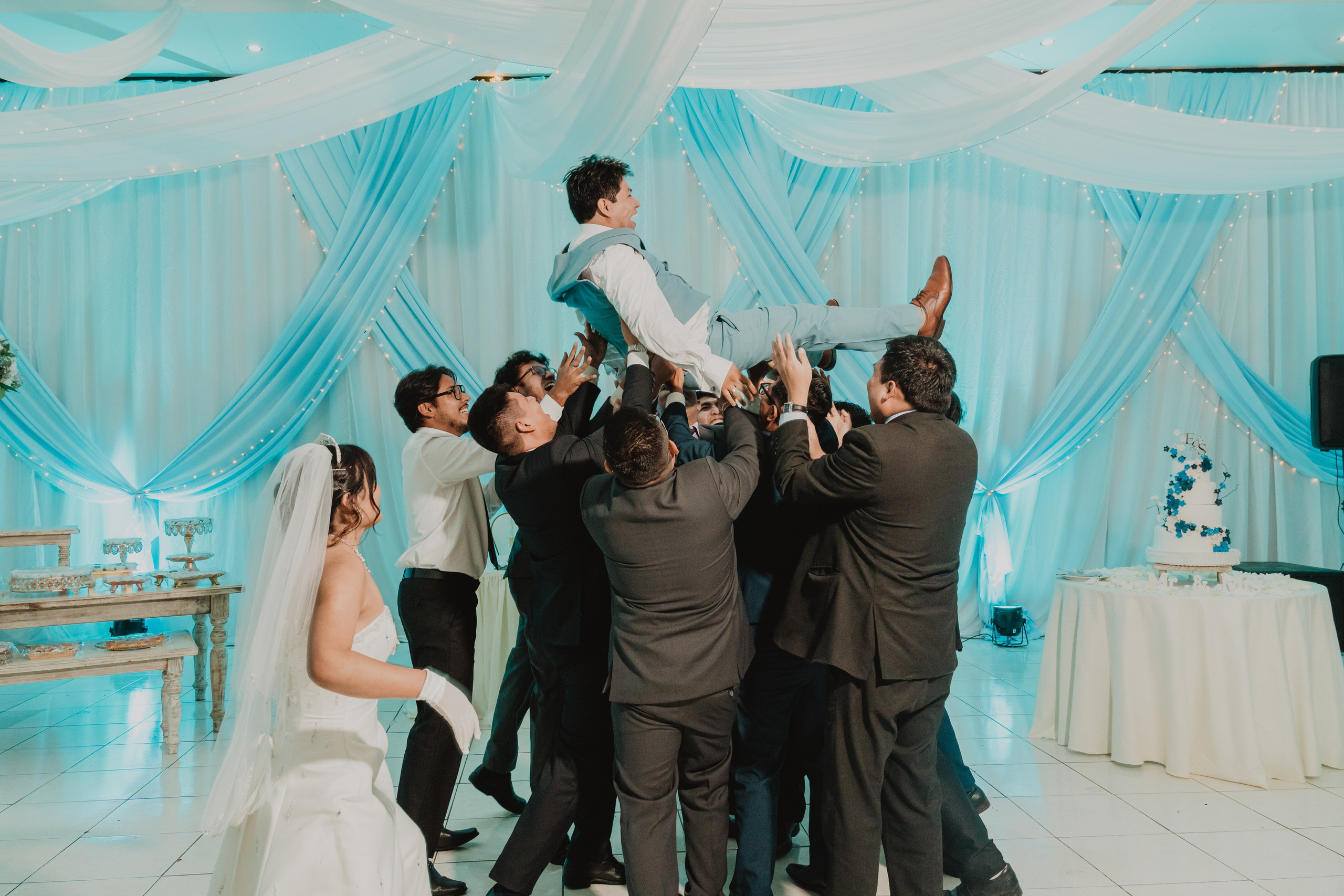 STEISY + EMMANUEL | BODA RELIGIOSA. Studio KVTA | Fotografía y Video de Bodas en Arequipa