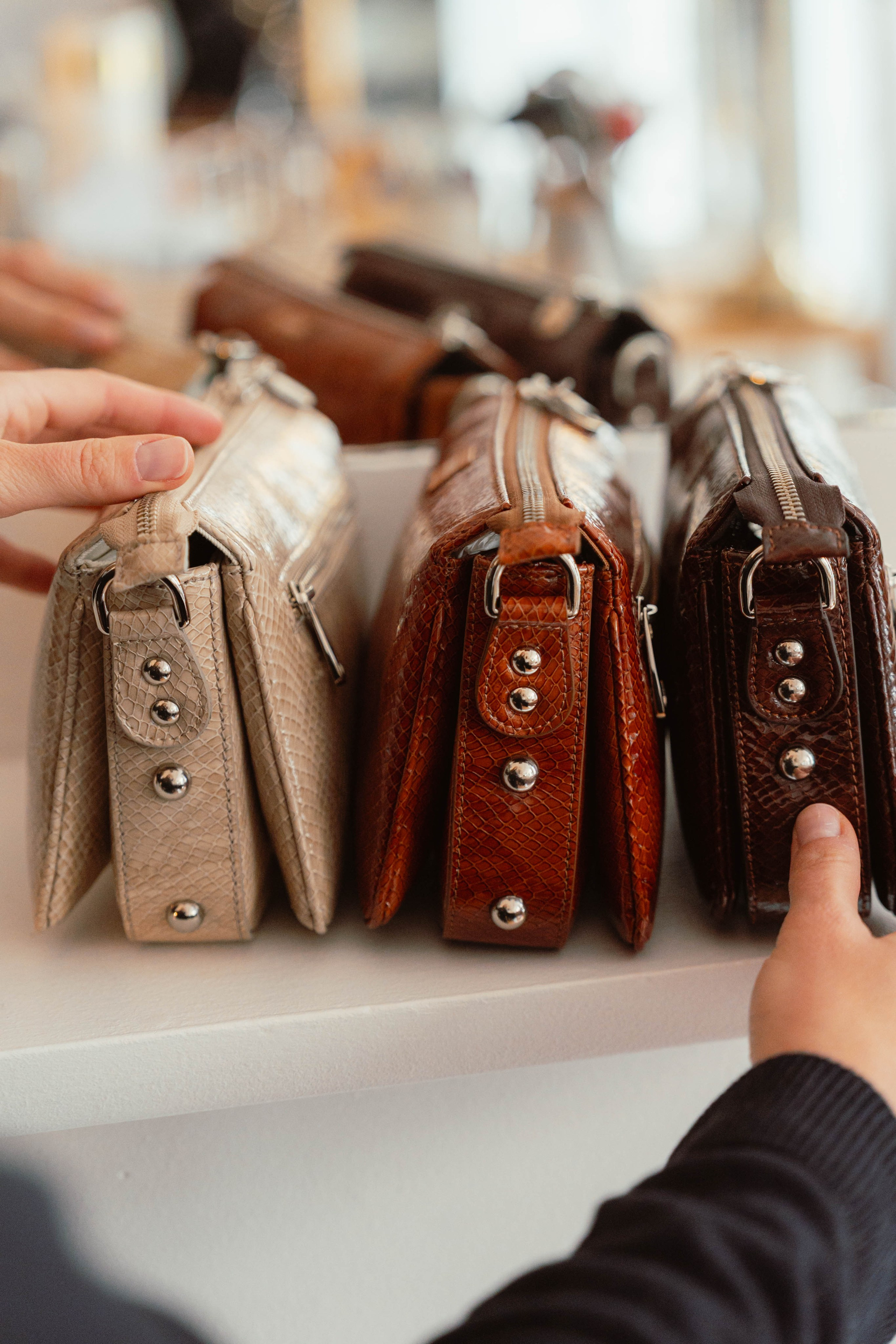 Atelier Rosa Lopez Maroquinerie. Weeding photographer / event / portrait
