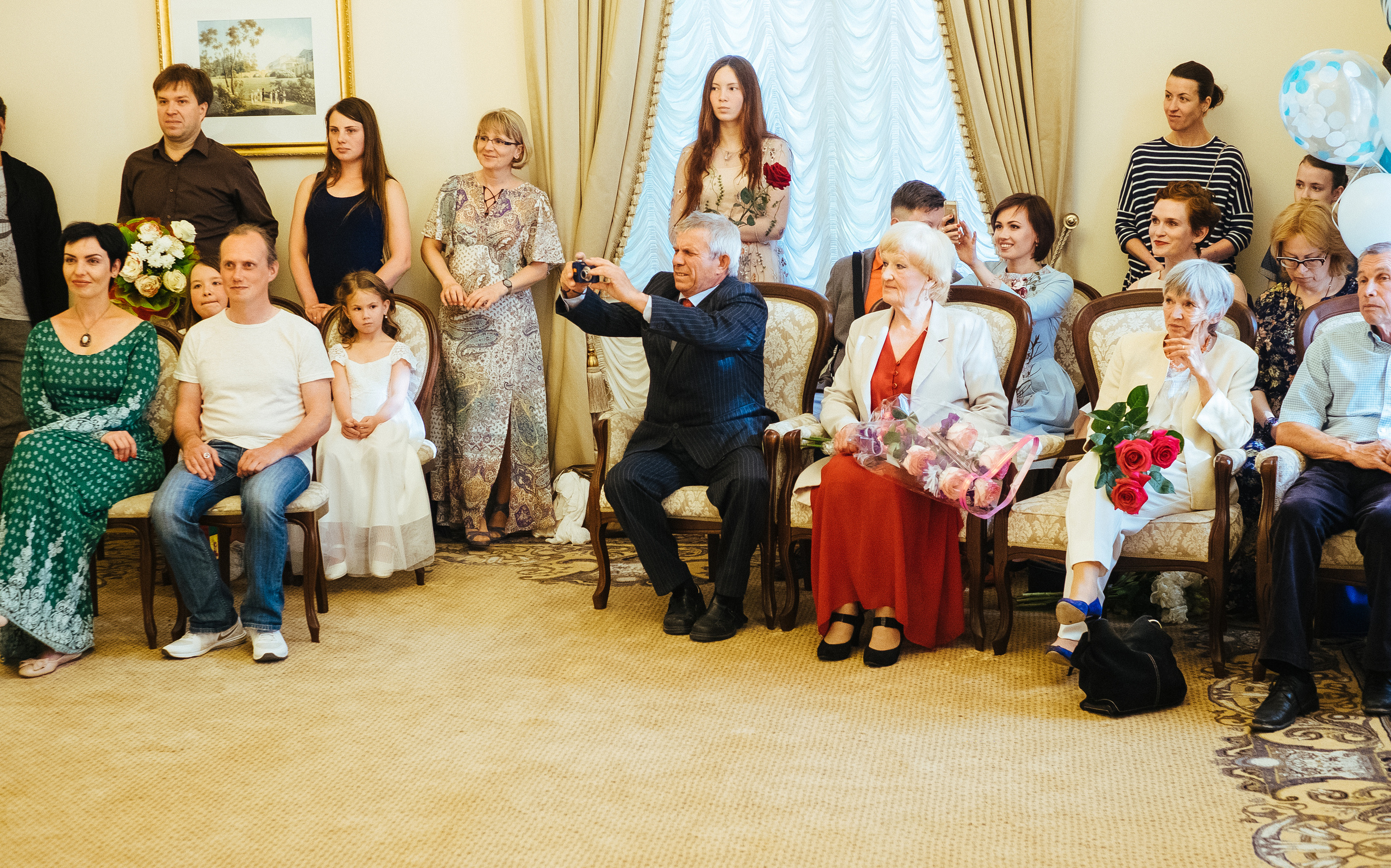 Марина Игорь. Portrait and reportage photographer