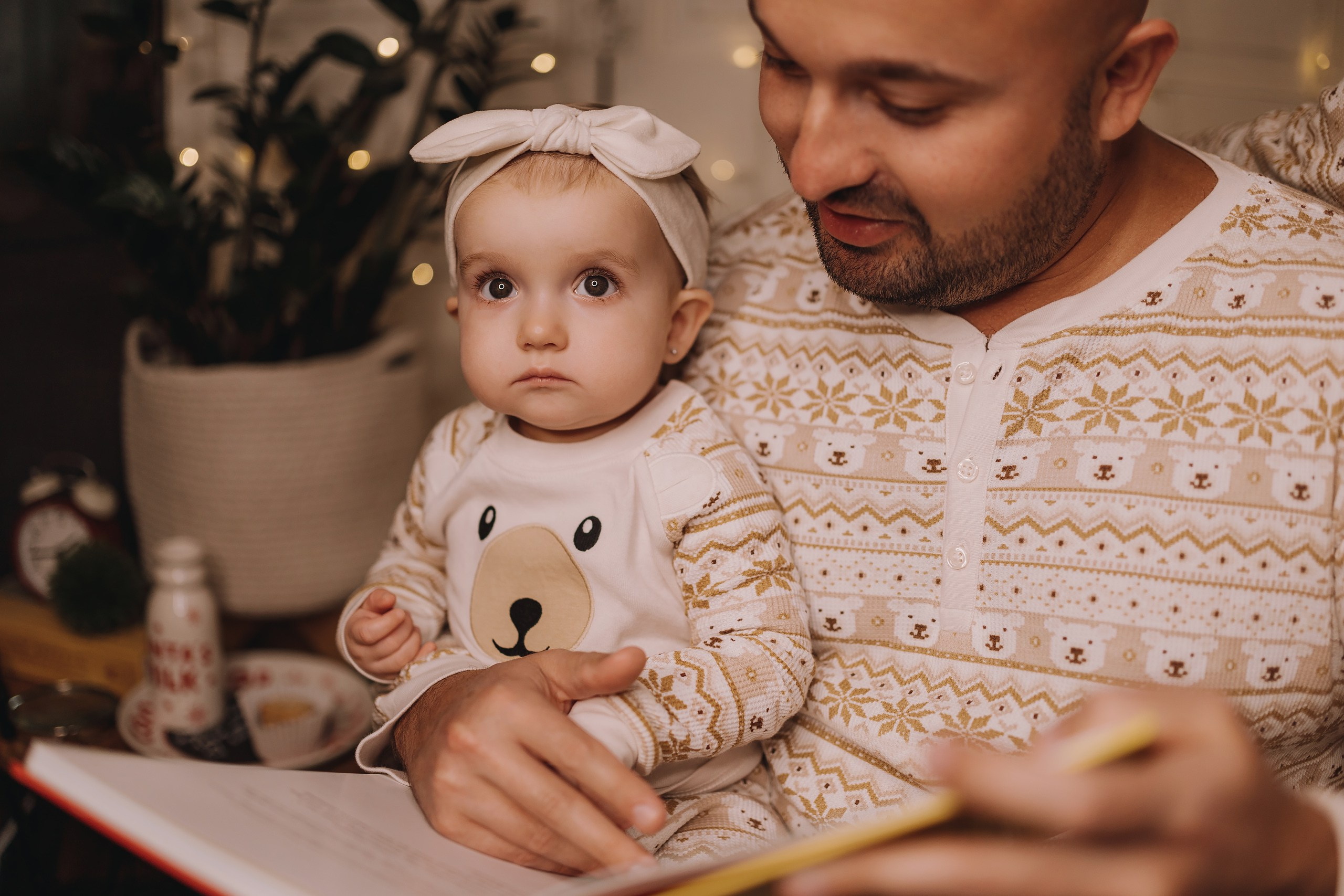 09.12.2023 Christmas Photoshoot. Wedding family event photographer in Chicago Nick Yushevich