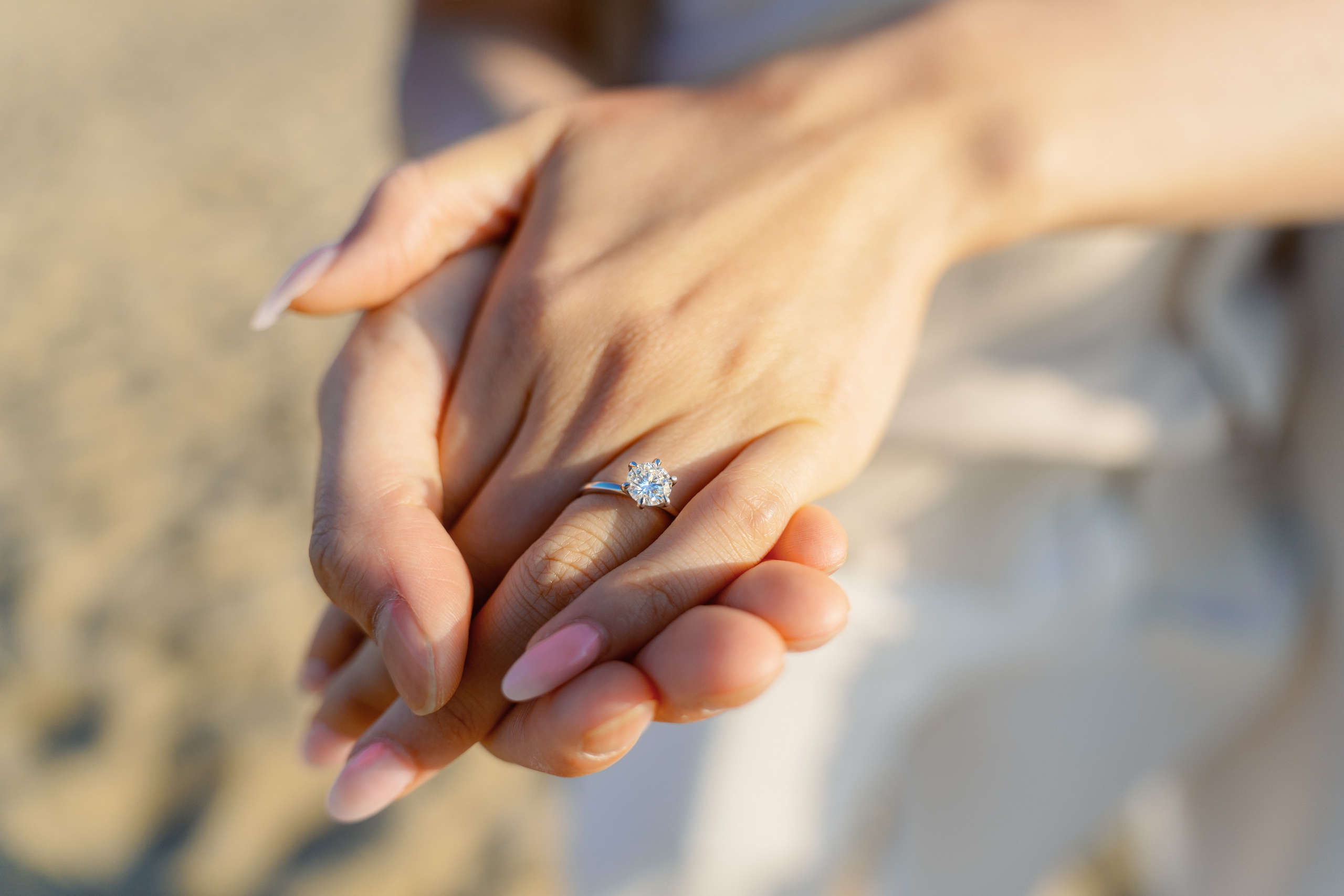 PROPOSAL NEAR CAPELA DO SENHOR DA PEDRA. Photo and video shoots, photo tours in Portugal — WePortugal