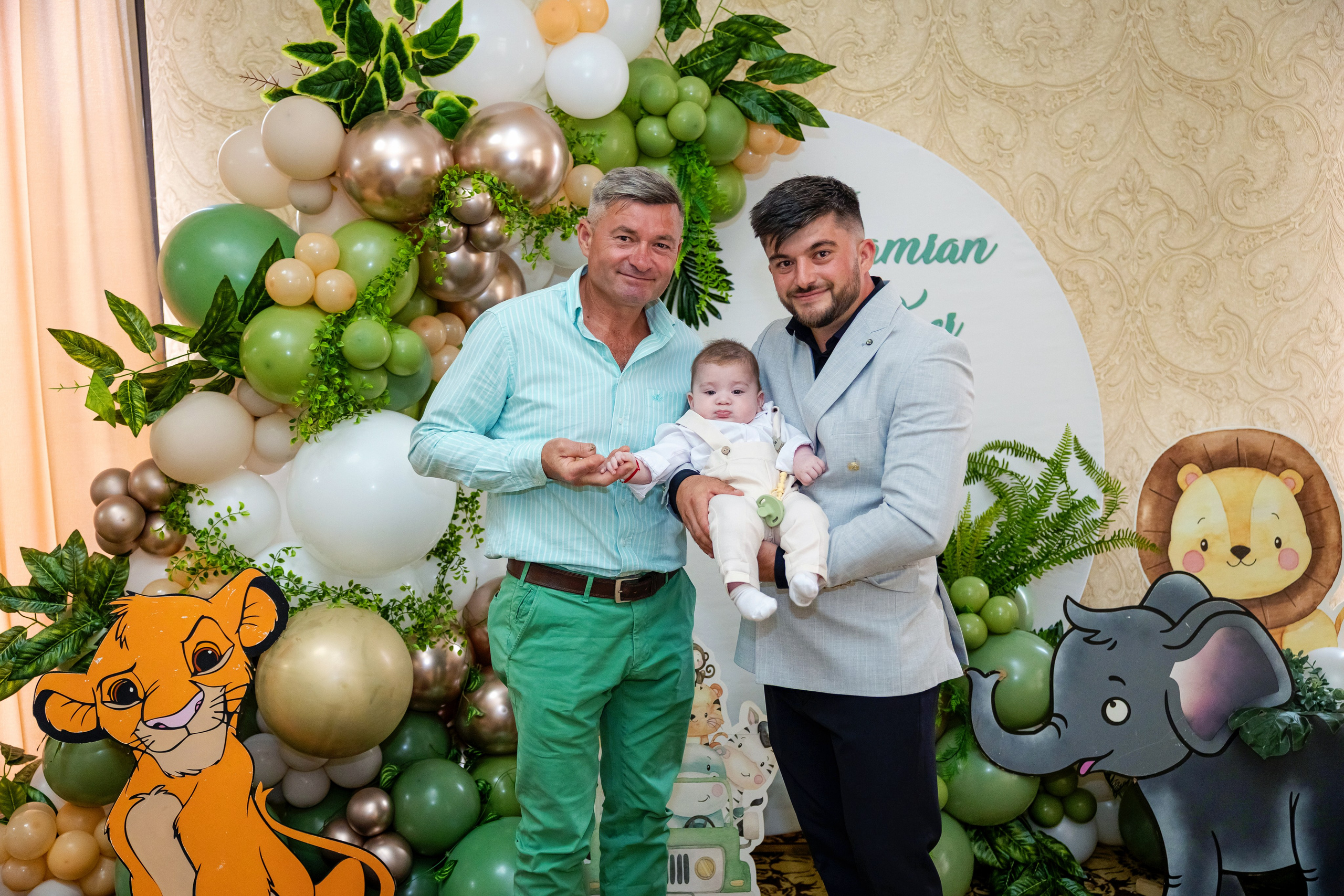 Andrei Damian. Moments By Gub