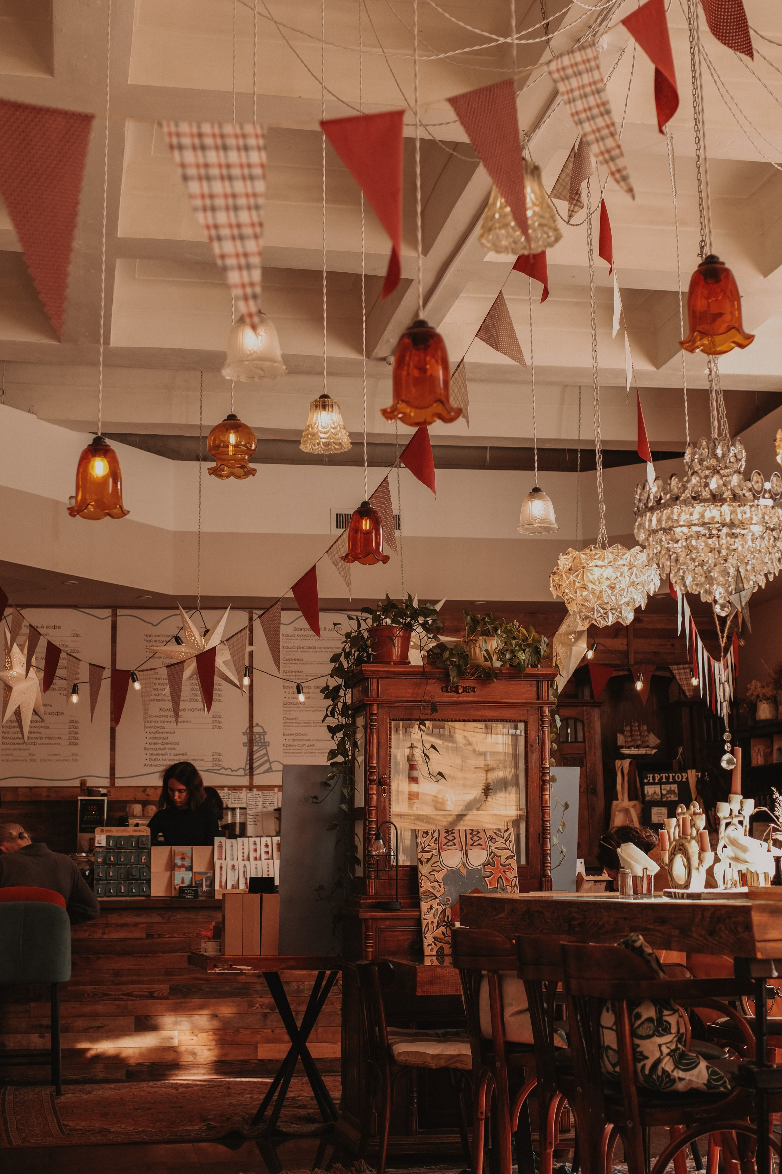 Lighthouse Coffeeshop. Lens Captures Life