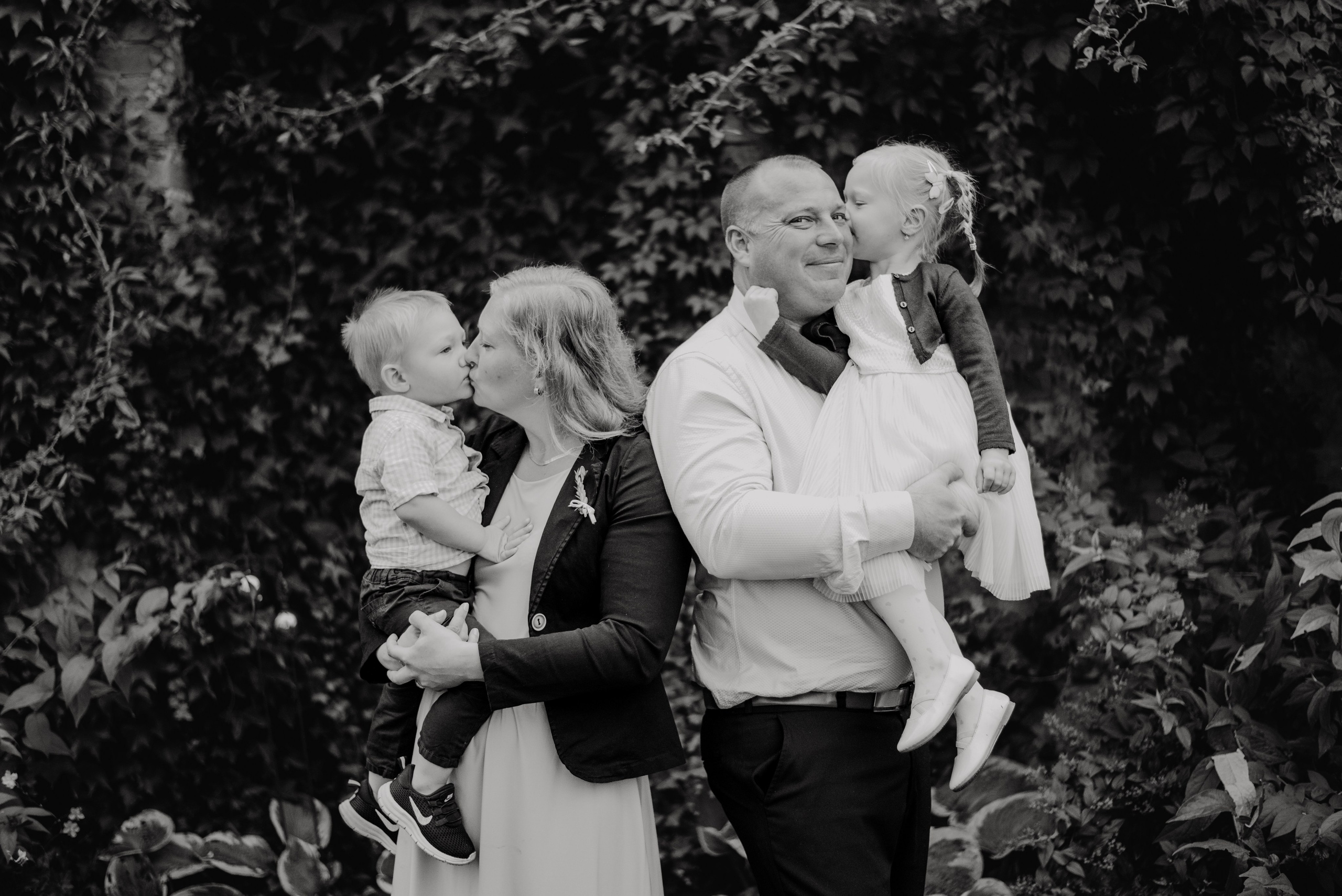 Daniela + Marcel. Lifestyle, wedding and family photographer