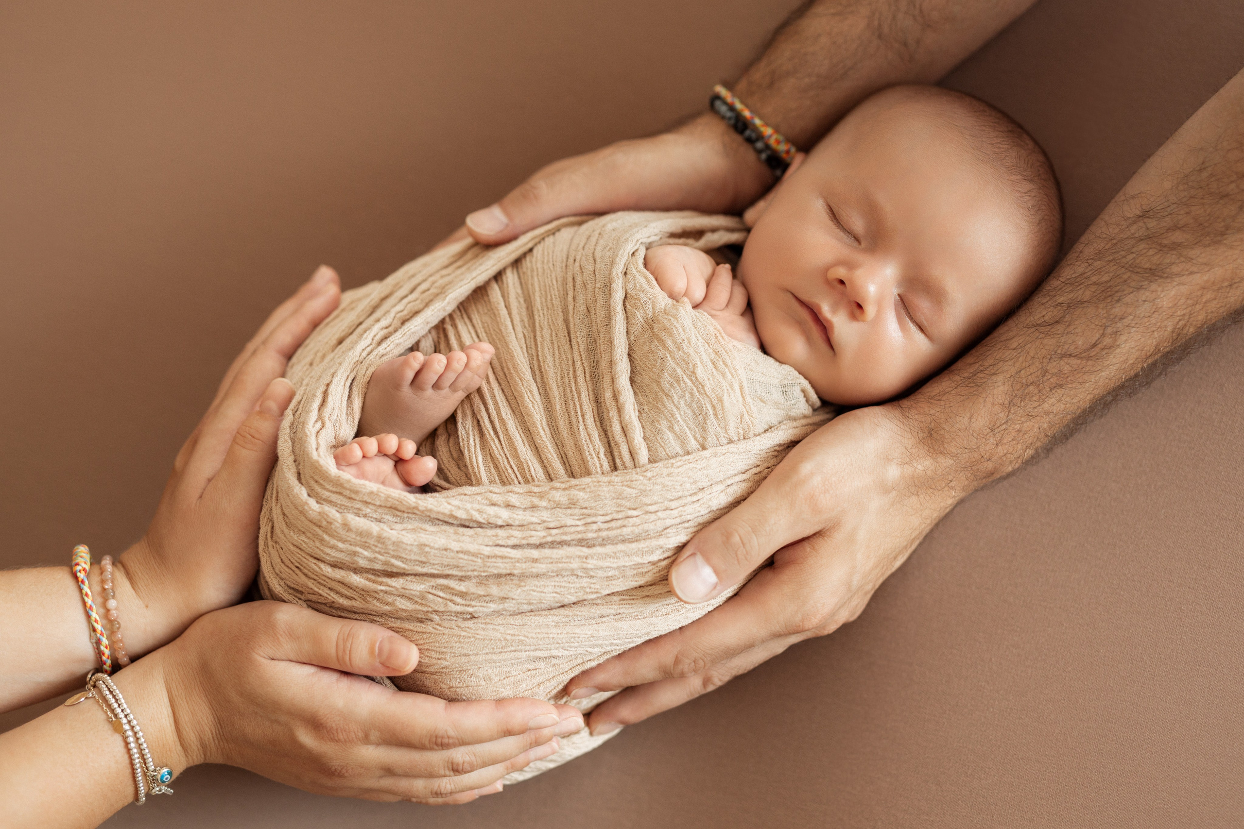 Newborn Natural. Newborn, kids, family photographer based near Zurich, Switzerland