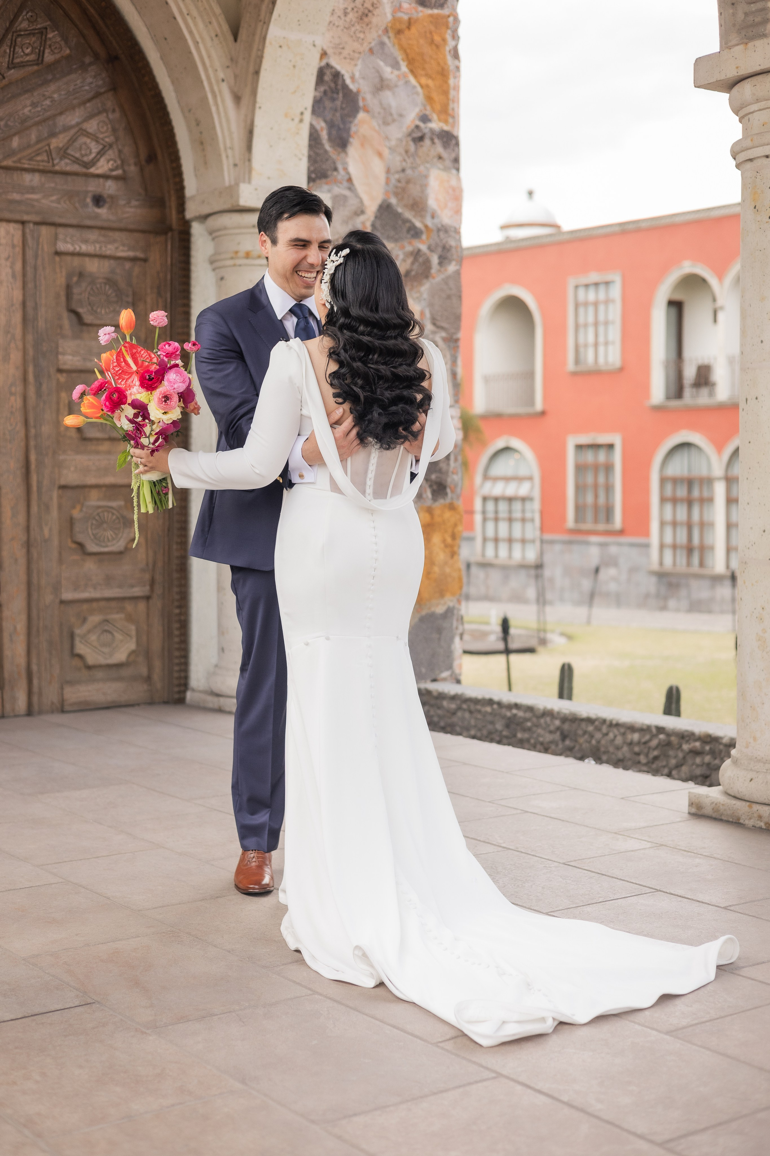 FIRST LOOK. JESÚS MEJÍA