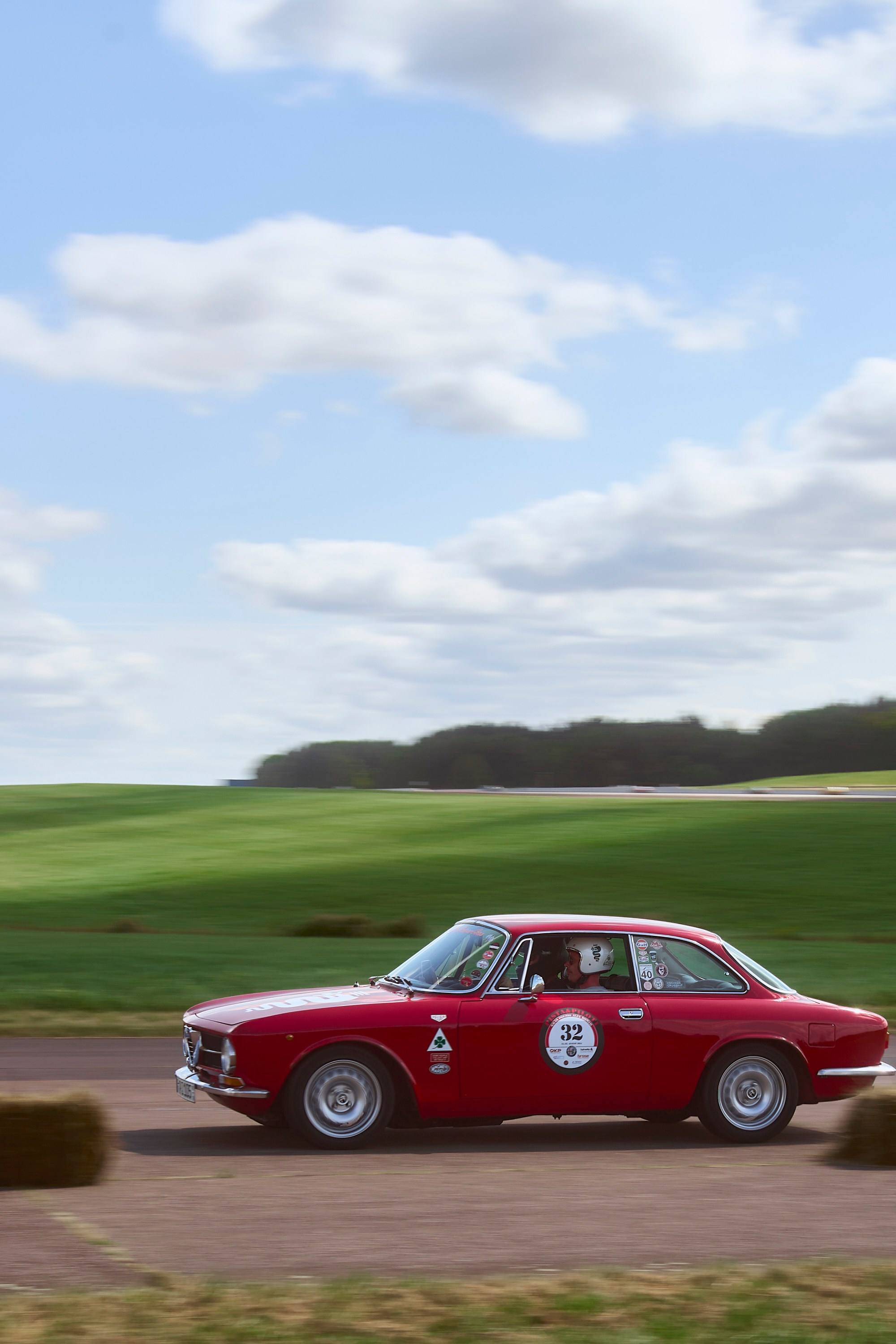 Pista & Piloti. Aleksandr Steinbrenner | Streetfotografie