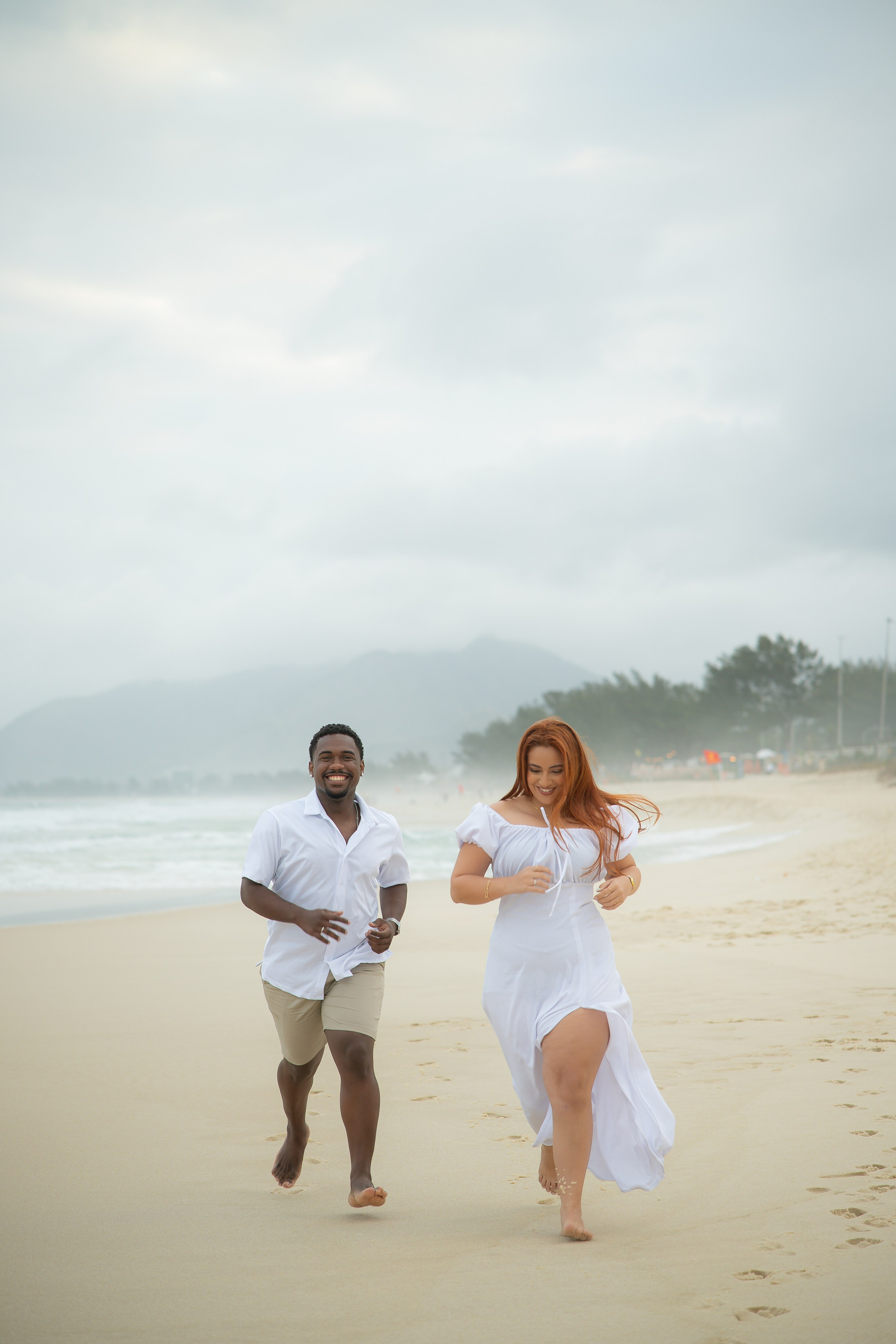 Thaís e Lenyson. Larissareisfotografa