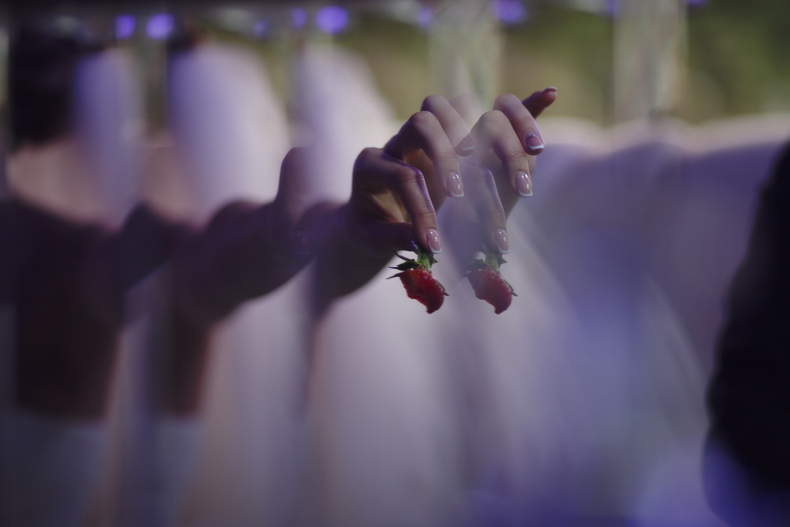 Robert & Andriana, Lviv. Denny Savon — Photographer in Santorini | Weddings, Love Stories & Flying Dress