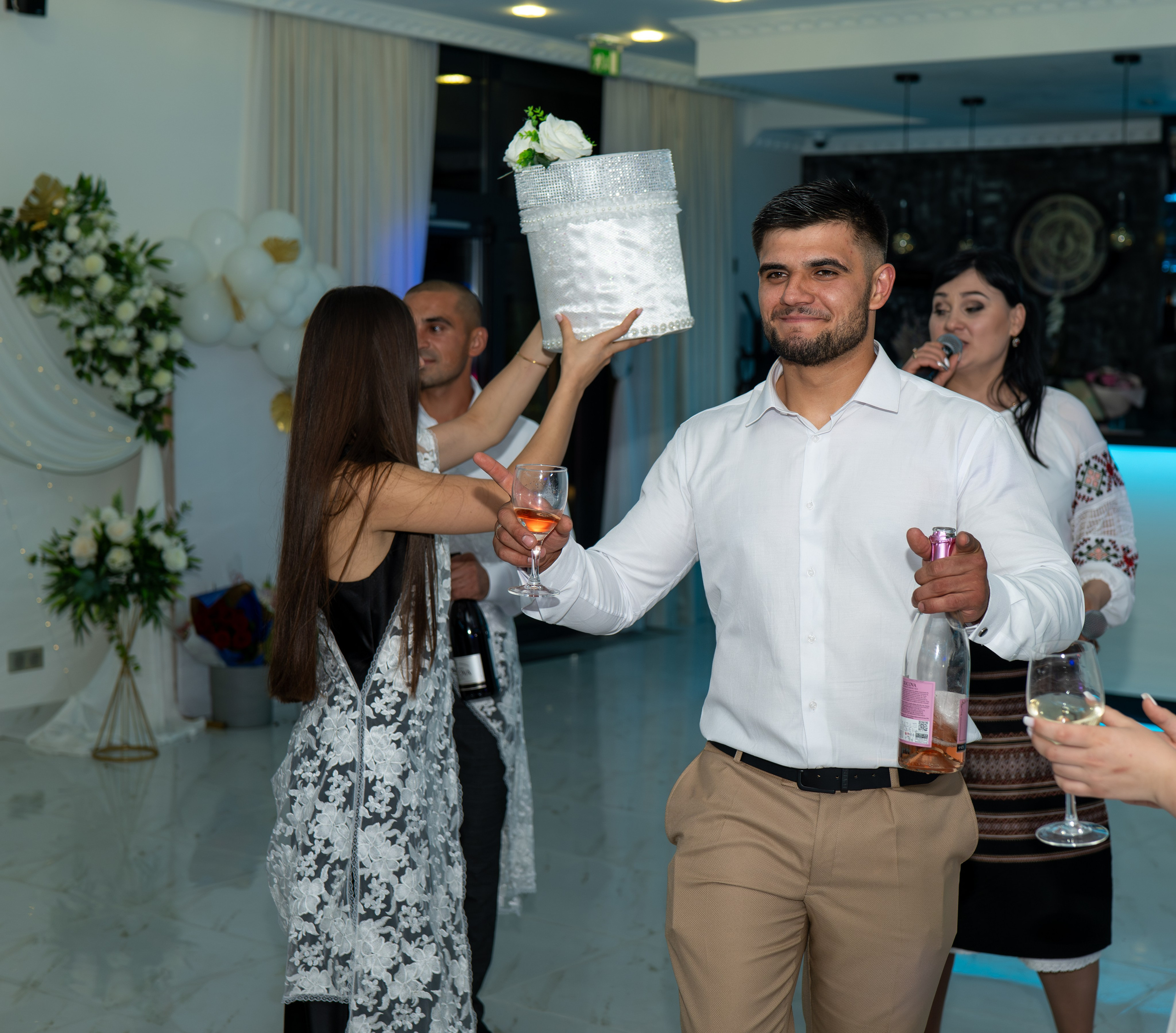 Constantin & Andreea. Fotograful și Cameramanul familiei dvs în Franța Paul Photographer