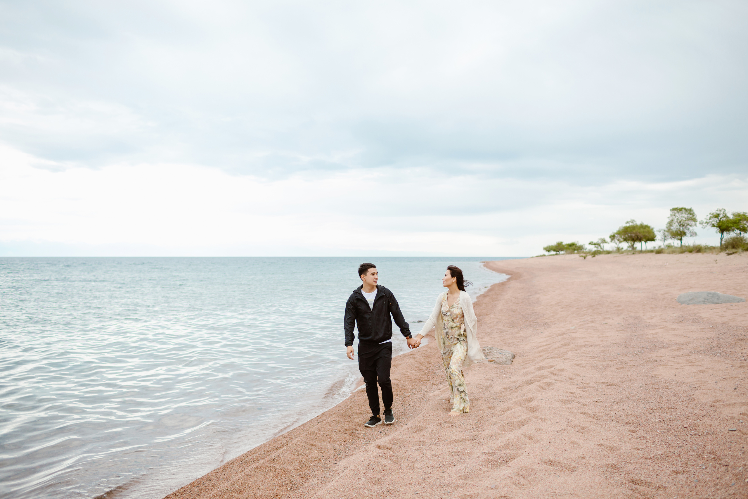 Лав стори в каньоне Сказка и на берегу Иссык-Куля. Фотограф в Бишкеке Оксана Шувалова