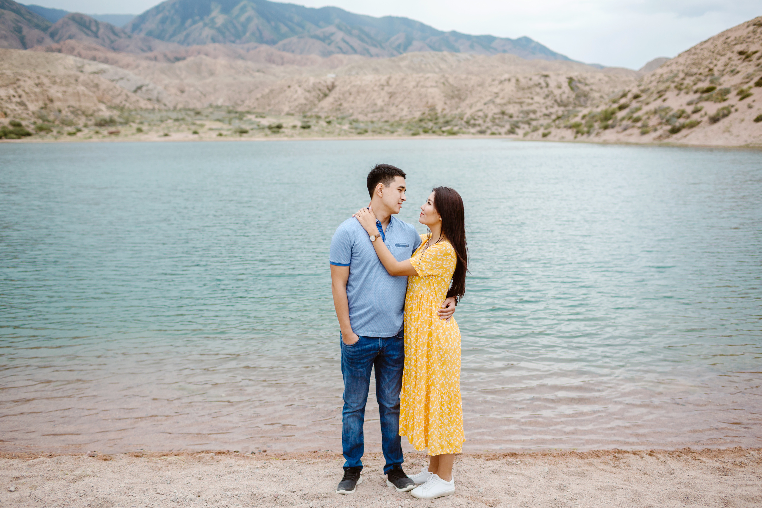 Лав стори в каньоне Сказка и на берегу Иссык-Куля. Фотограф в Бишкеке Оксана Шувалова