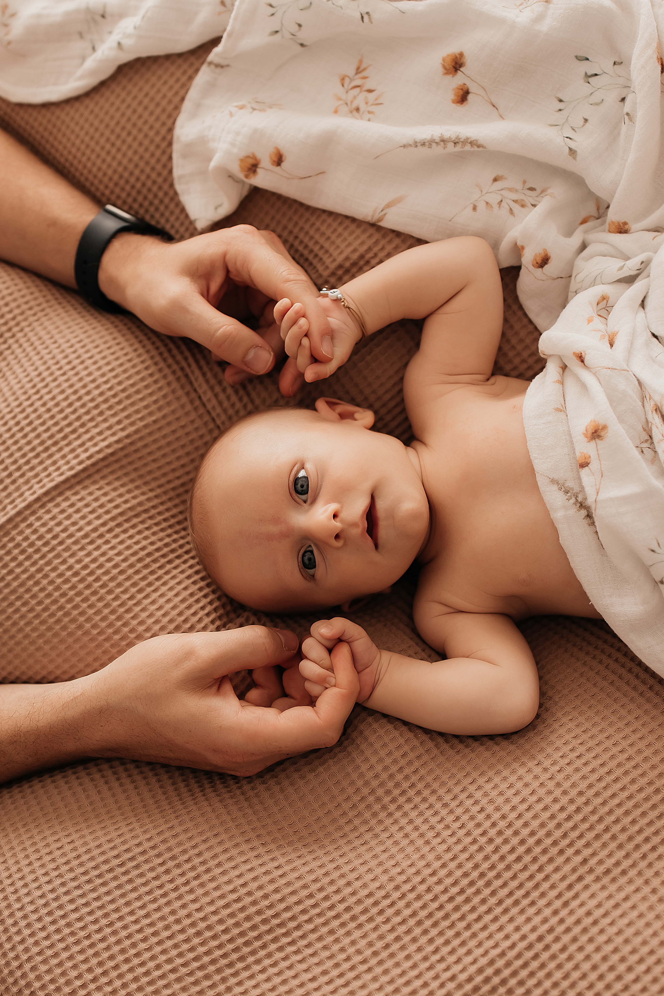 Newborn Lifestyle. Fotografin Heidenheim / Newborn, Babybauch & Familie - Nadine Schmalz