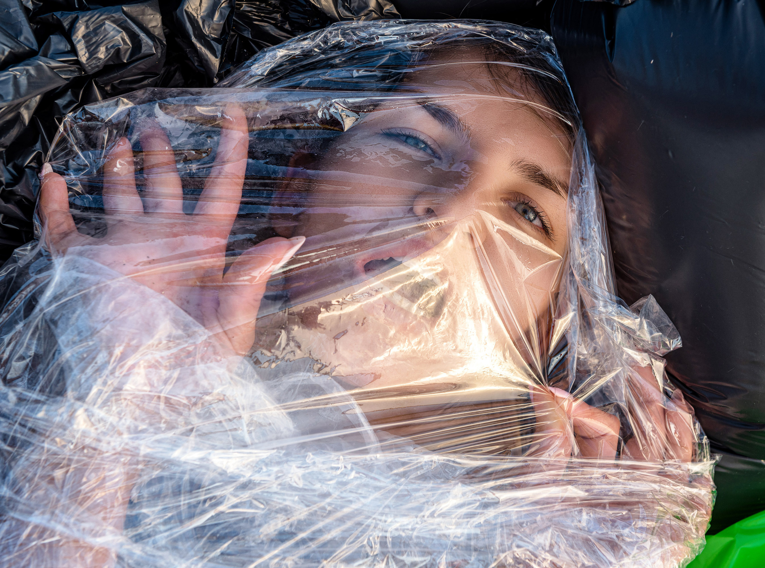 Природа задыхается и находится на грани гибели, на грани катастрофы.