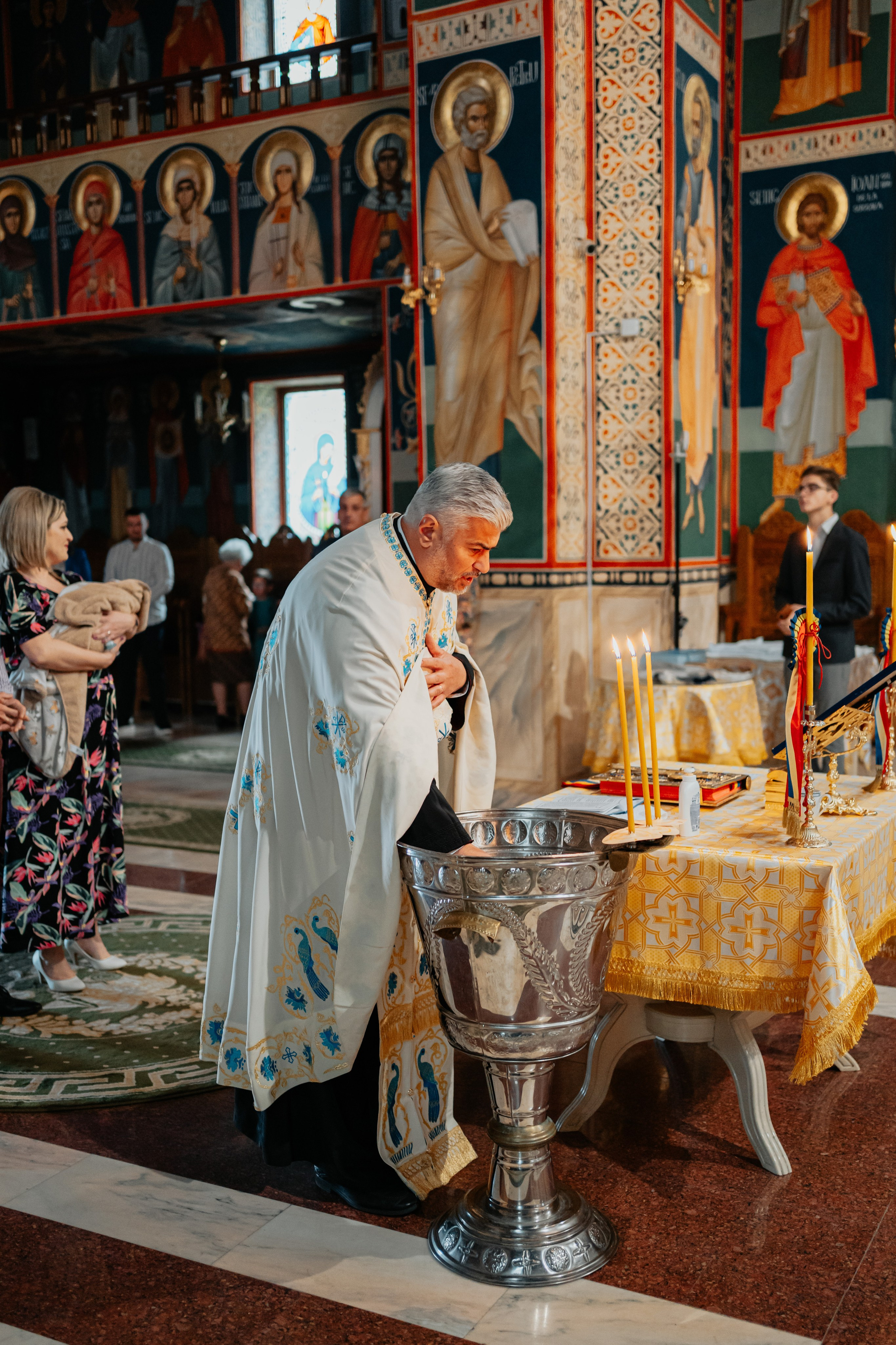Teodor’s Baptism. Fotograf Nunta Iasi - Hearts & Pictures