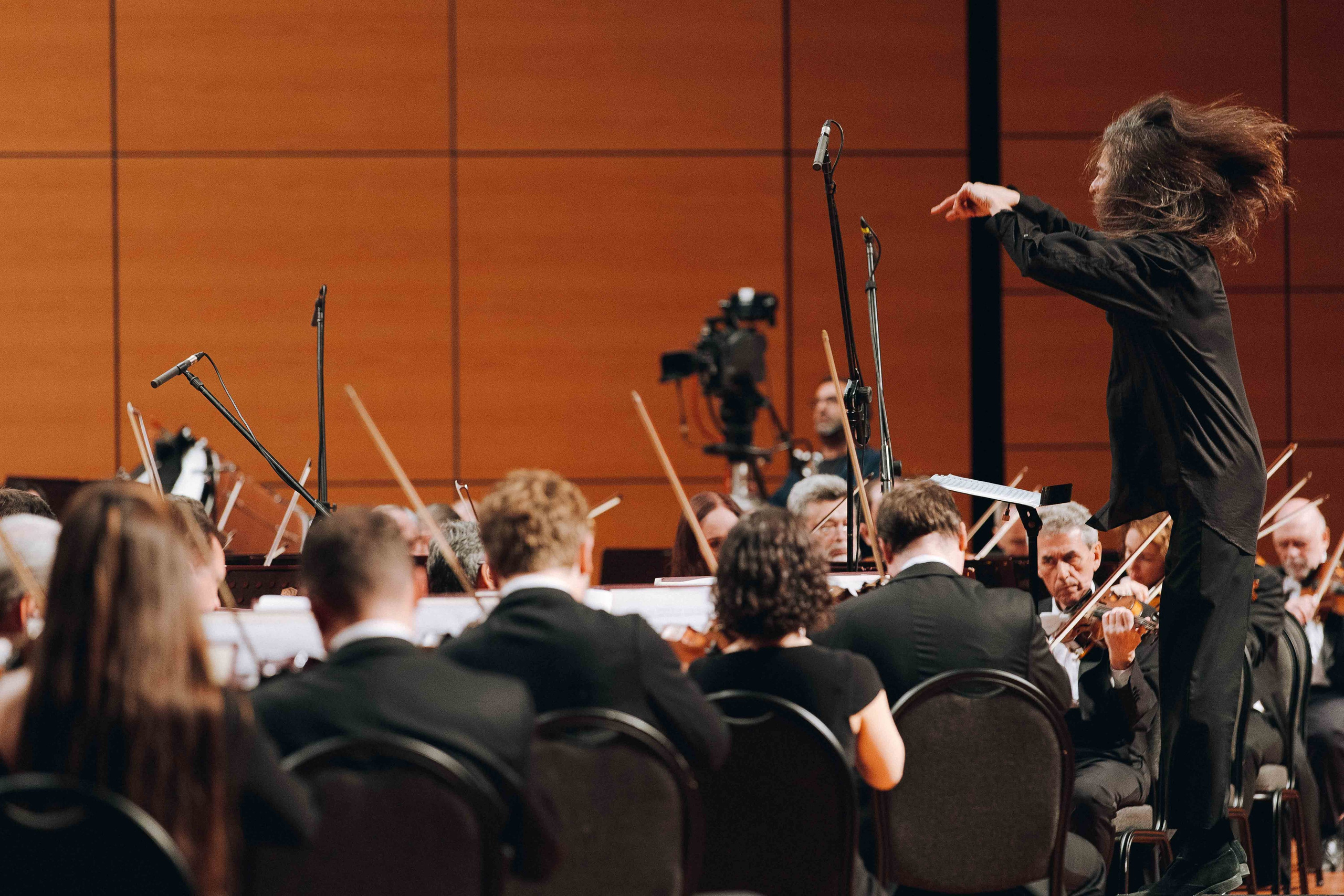 The Tchaikovsky Academic Grand Symphony Orchestra in Istanbul. Wedding&Event photographer Ismail Rzayev in Baku