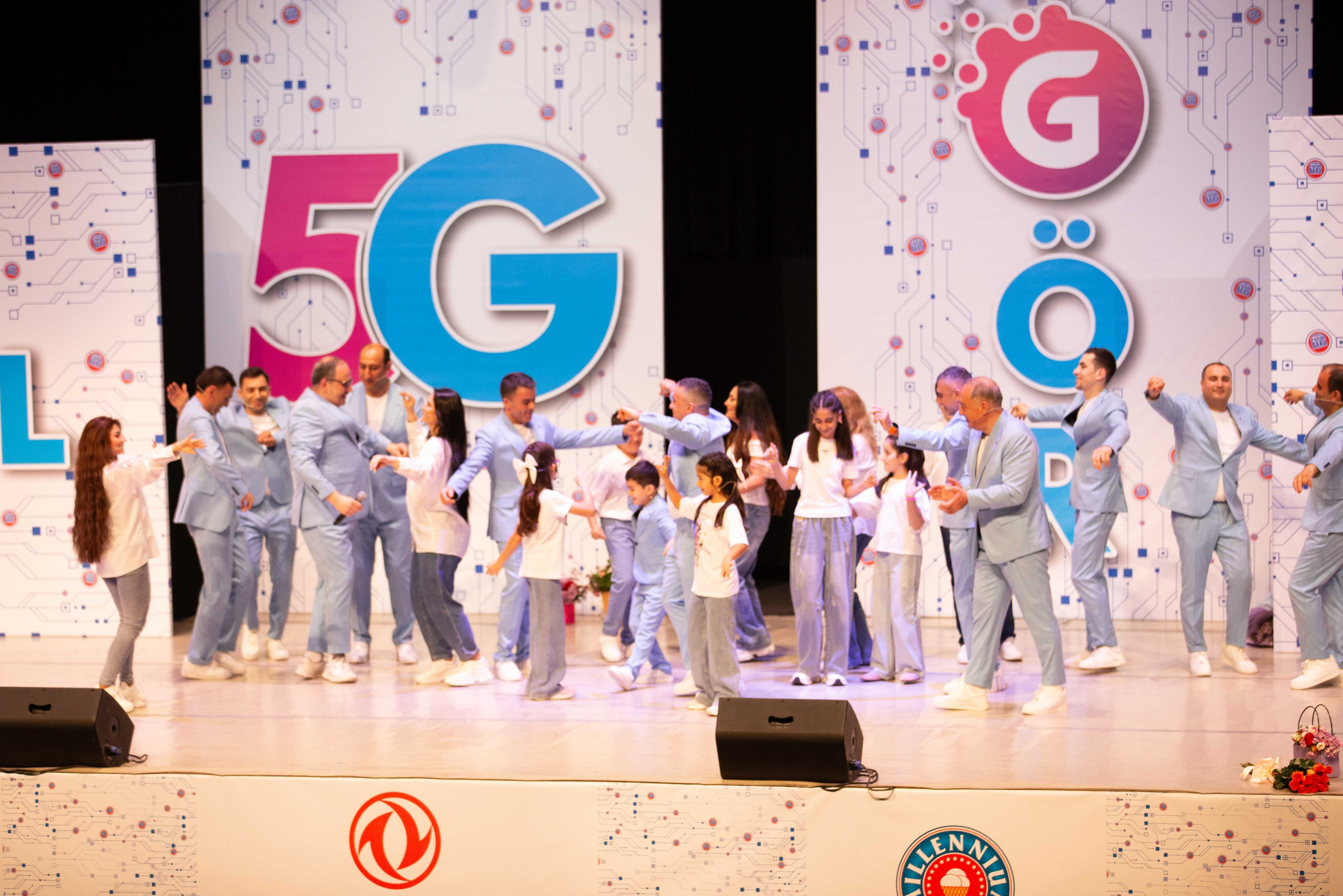 PLANET PARNI IZ BAKU. Wedding&Event photographer Ismail Rzayev in Baku