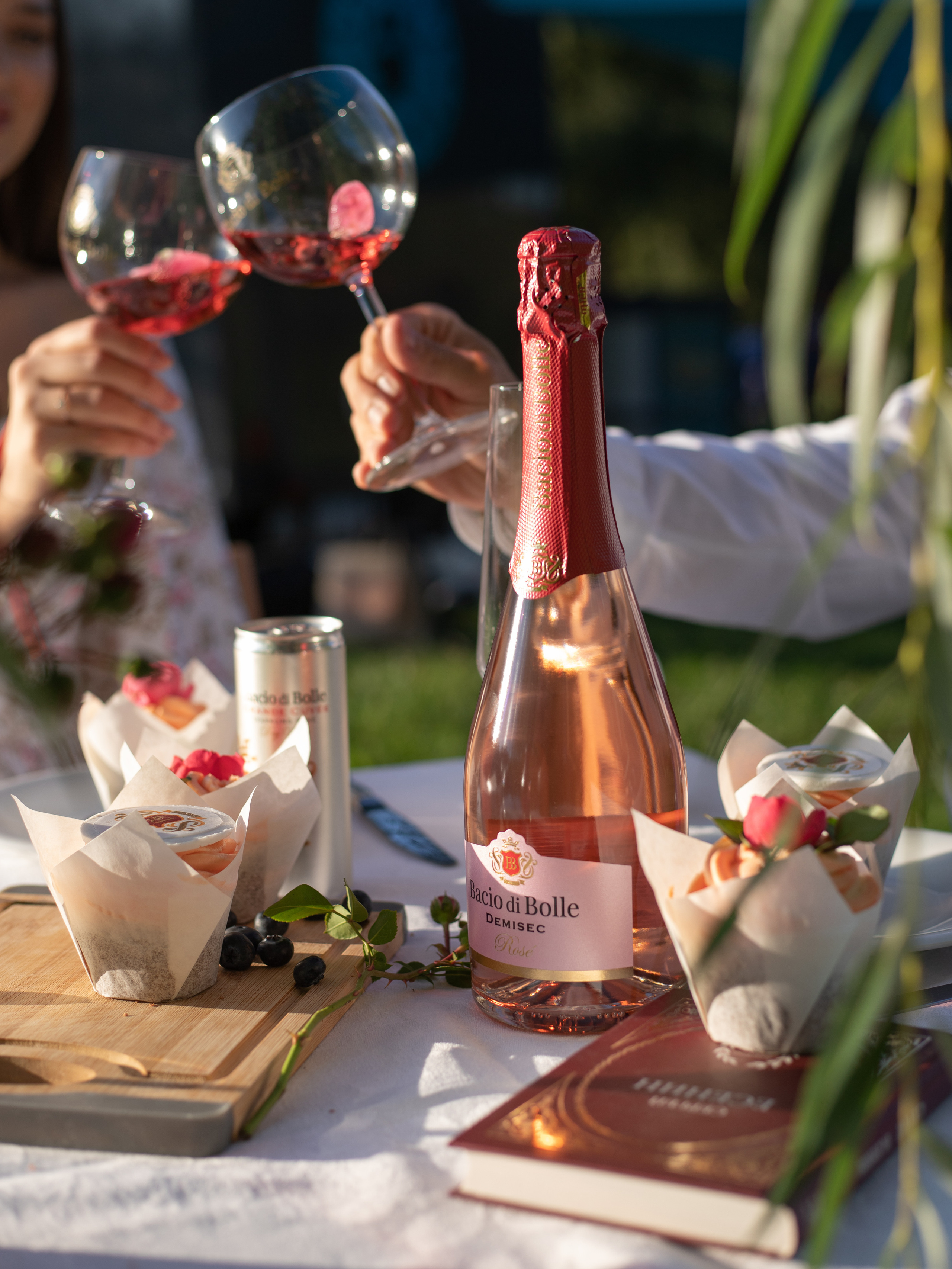 Companie „Bacio Di Bolle”. Fotograf și Videograf | Chișinău, Moldova