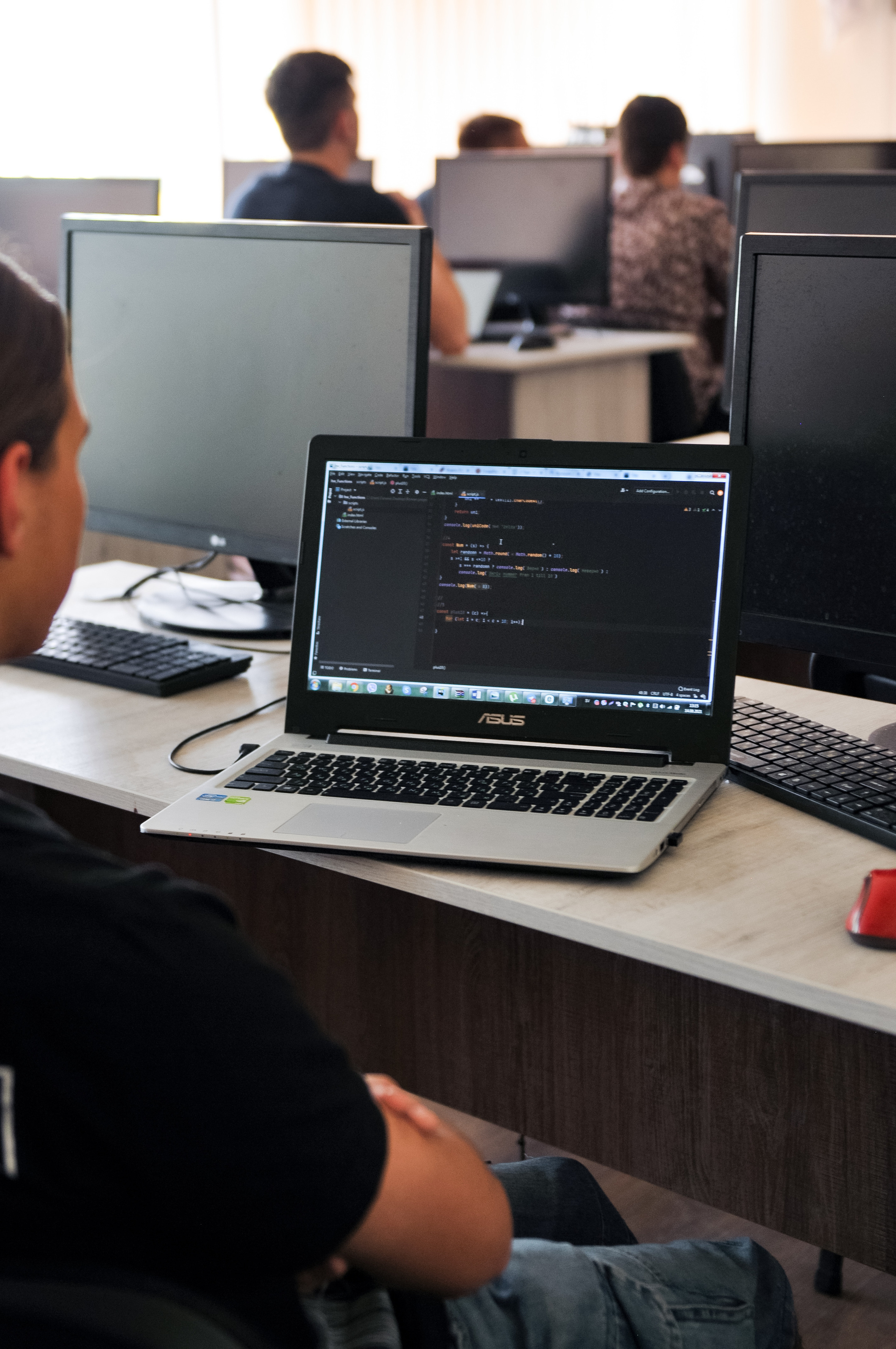 Școală de programare „GEEKLAB”. Fotograf și Videograf | Chișinău, Moldova