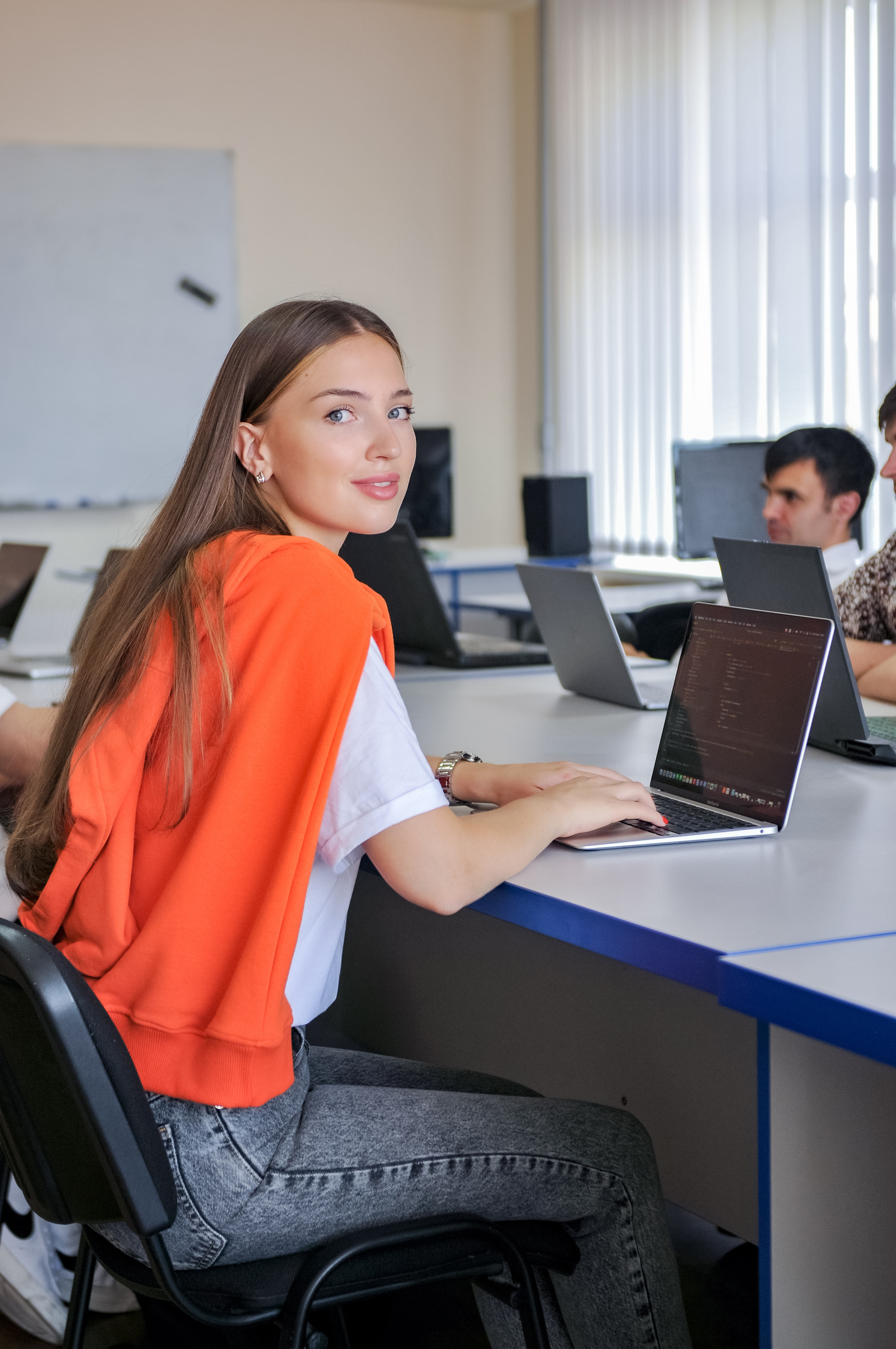 Școală de programare „GEEKLAB”. Fotograf și Videograf | Chișinău, Moldova