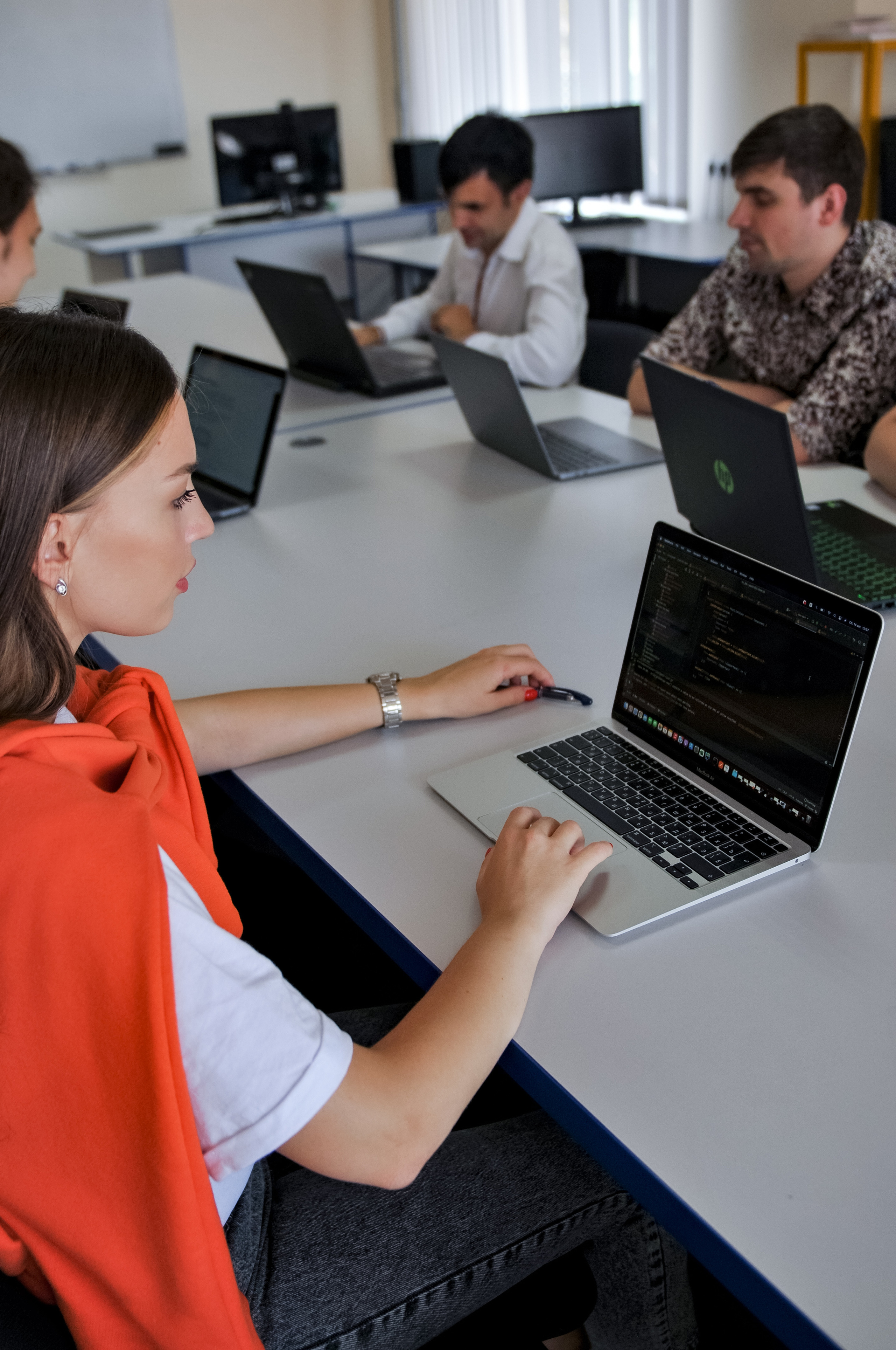 Școală de programare „GEEKLAB”. Fotograf și Videograf | Chișinău, Moldova