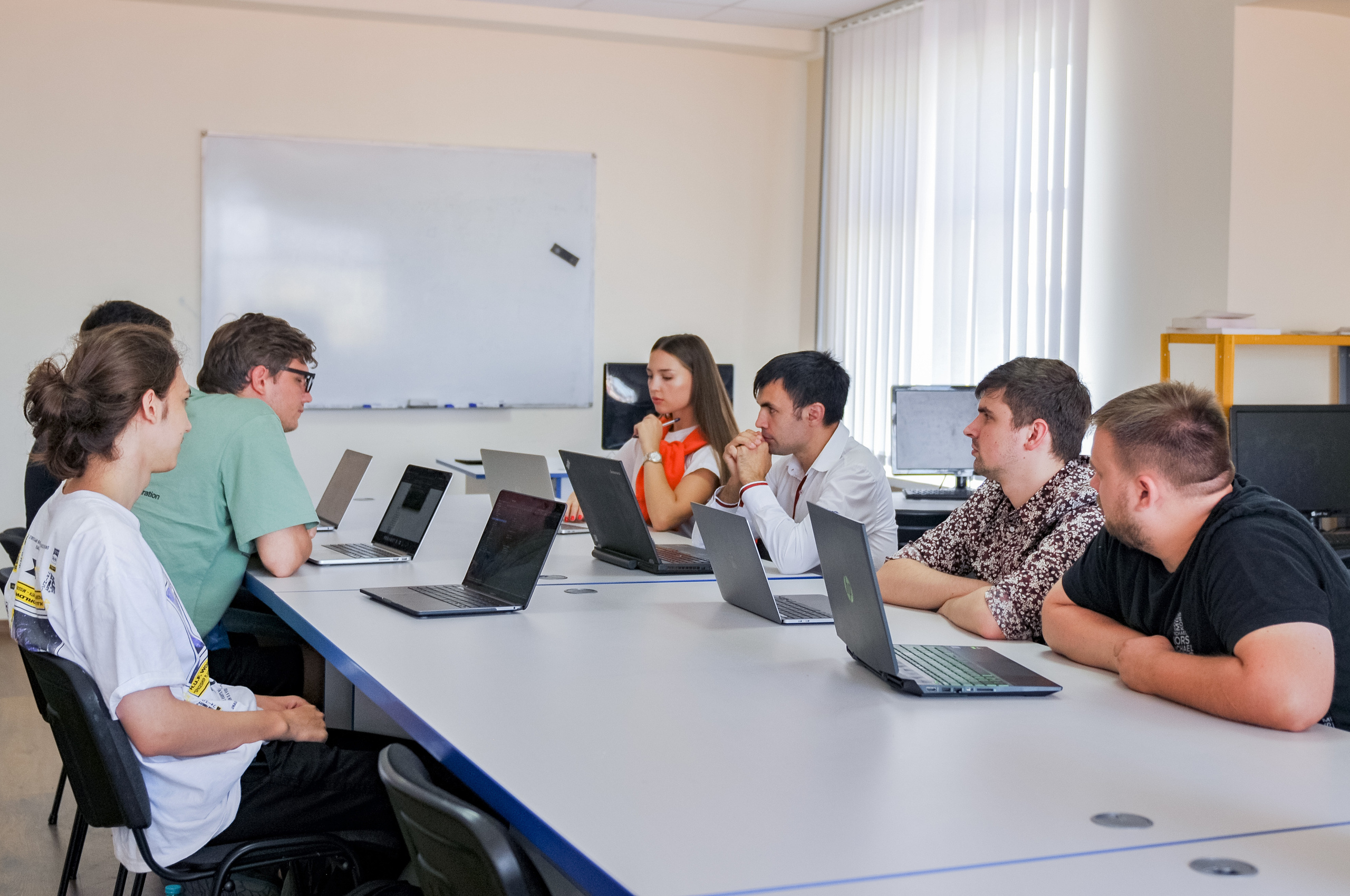 Școală de programare „GEEKLAB”. Fotograf și Videograf | Chișinău, Moldova