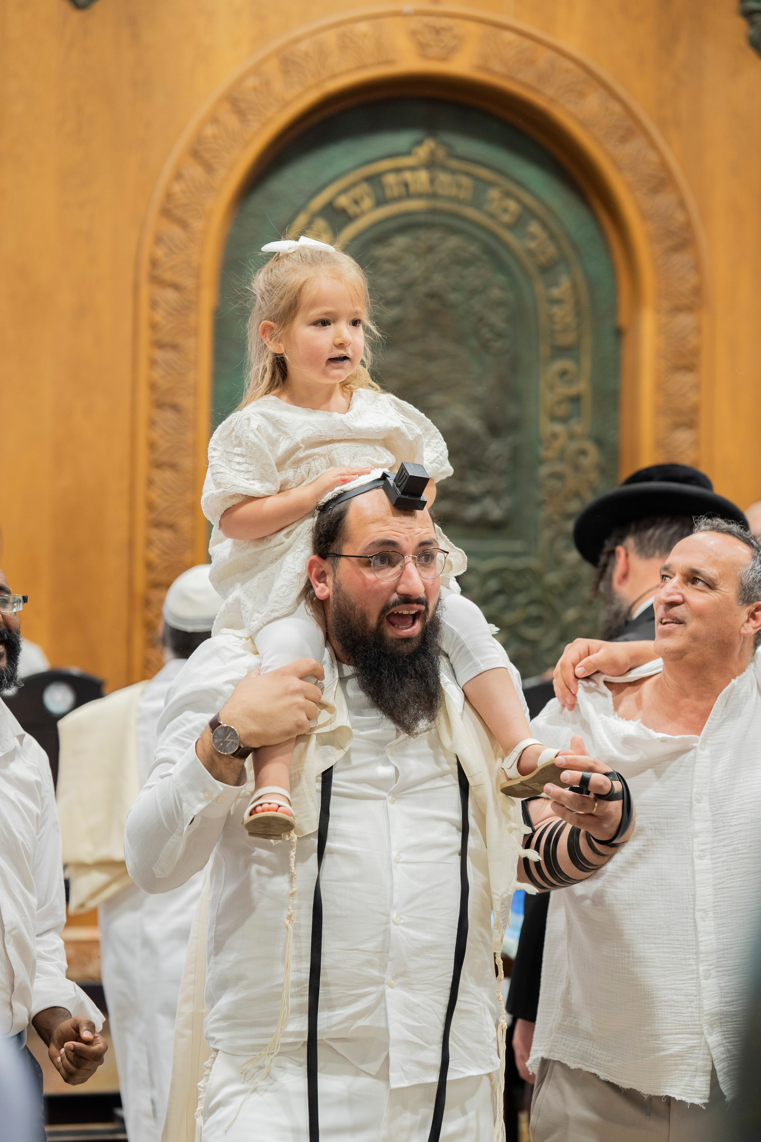 הברית של נחמן חזן. יוסף מזרחי צילום חתונה, ברית וזוגיות. צלם מקצועי שאוהב להוציא אתכם הכי יפים ברגעים הכי מרגשים