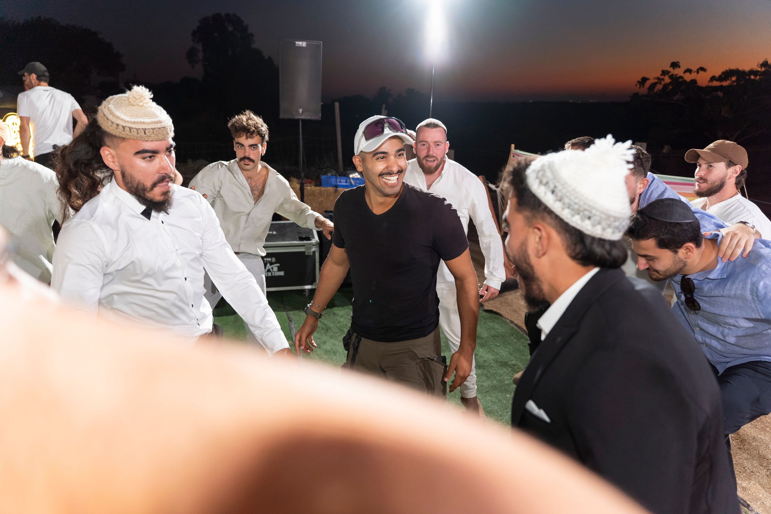 אביה ואחיה. יוסף מזרחי צילום חתונה, ברית וזוגיות. צלם מקצועי שאוהב להוציא אתכם הכי יפים ברגעים הכי מרגשים