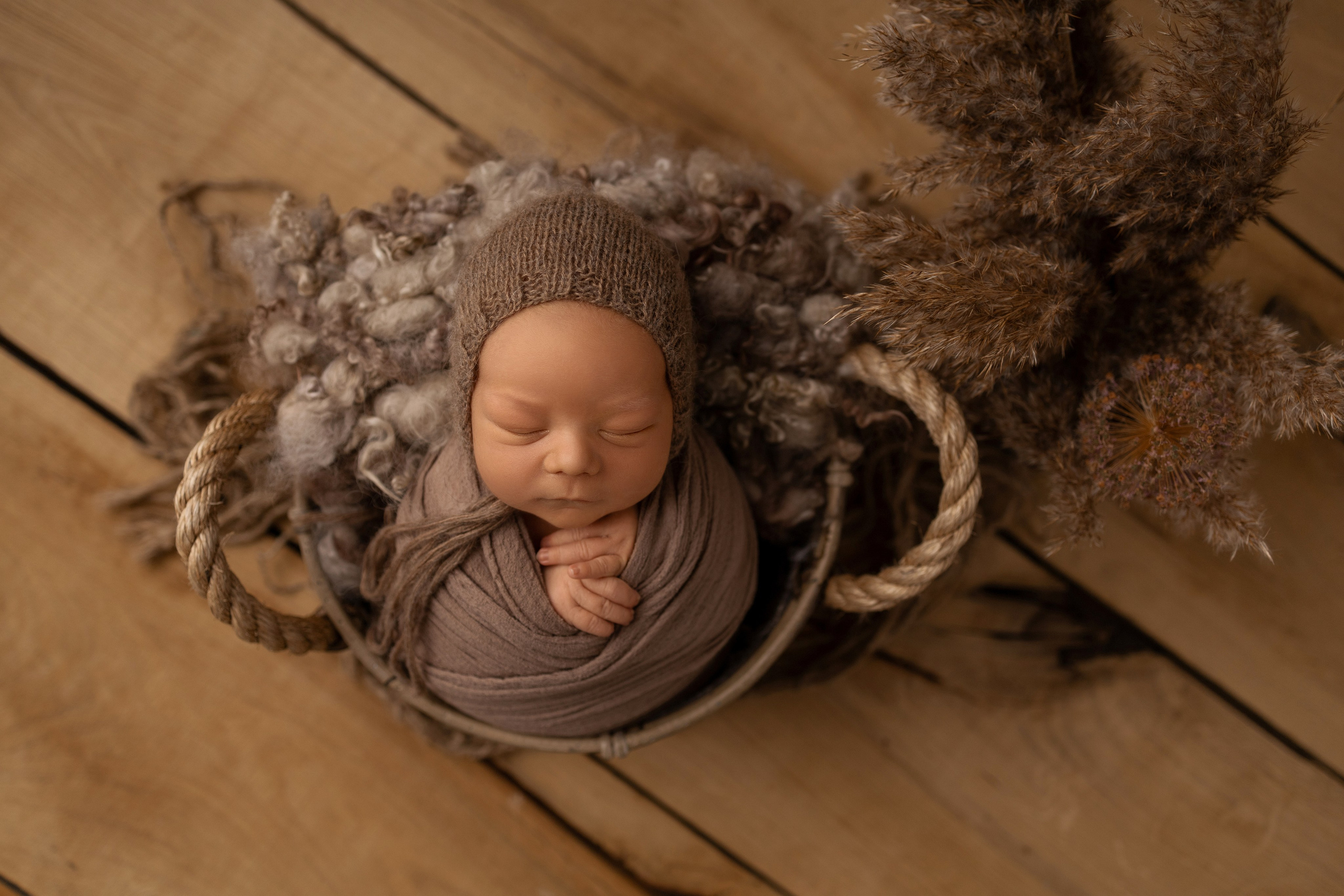 Neugeborene. Neugeborene- Schwangerschaft- und Kinder Fotografin in Lehre