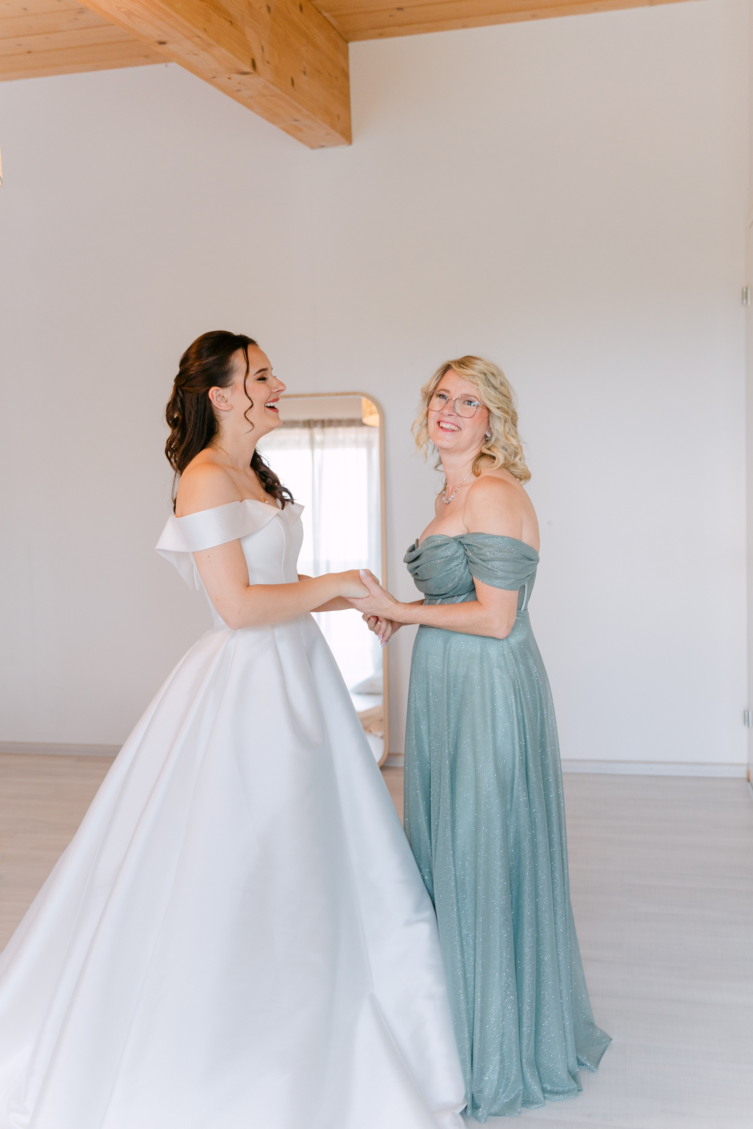 Isabel & Freskim — Switzerland. Wedding & destination wedding photographer in Porto, Portugal — Davi Valente | Lisbon, Douro Valley, Rome, Tuscany & Lake Como