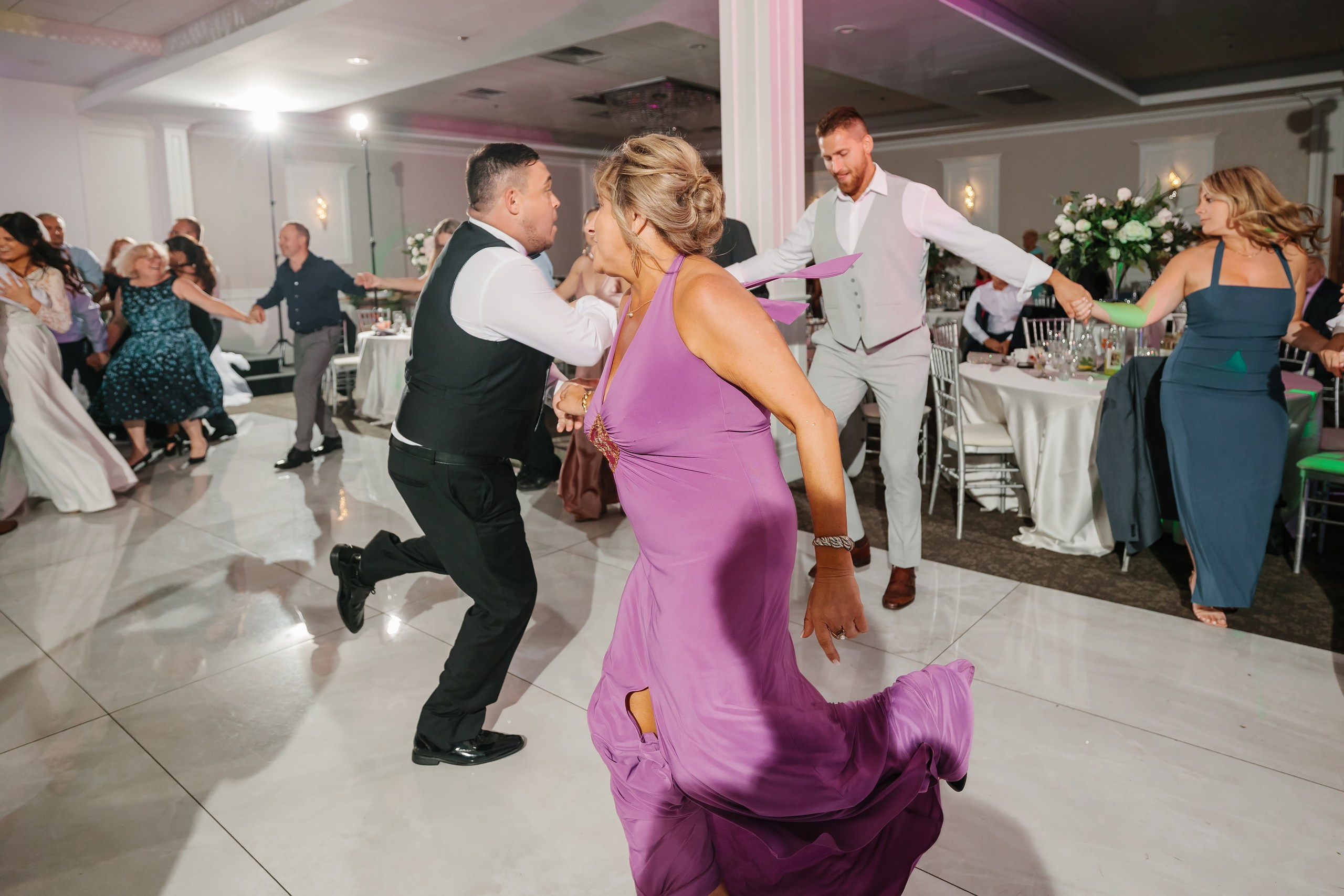 31.08.2024 Wedding. Wedding family event photographer in Chicago Nick Yushevich