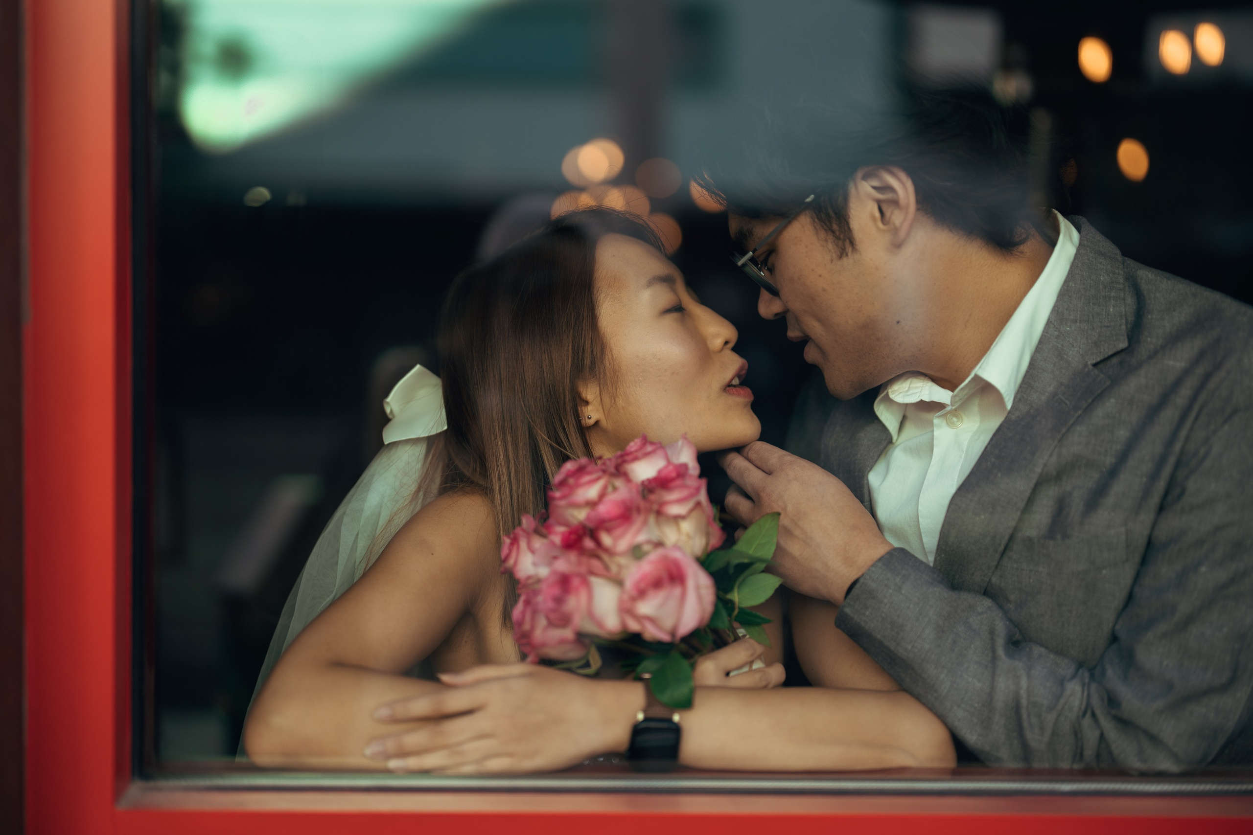 Yee Po& Jit. Wedding & elopement photographer Viktoriya Kravtsov. Las Vegas