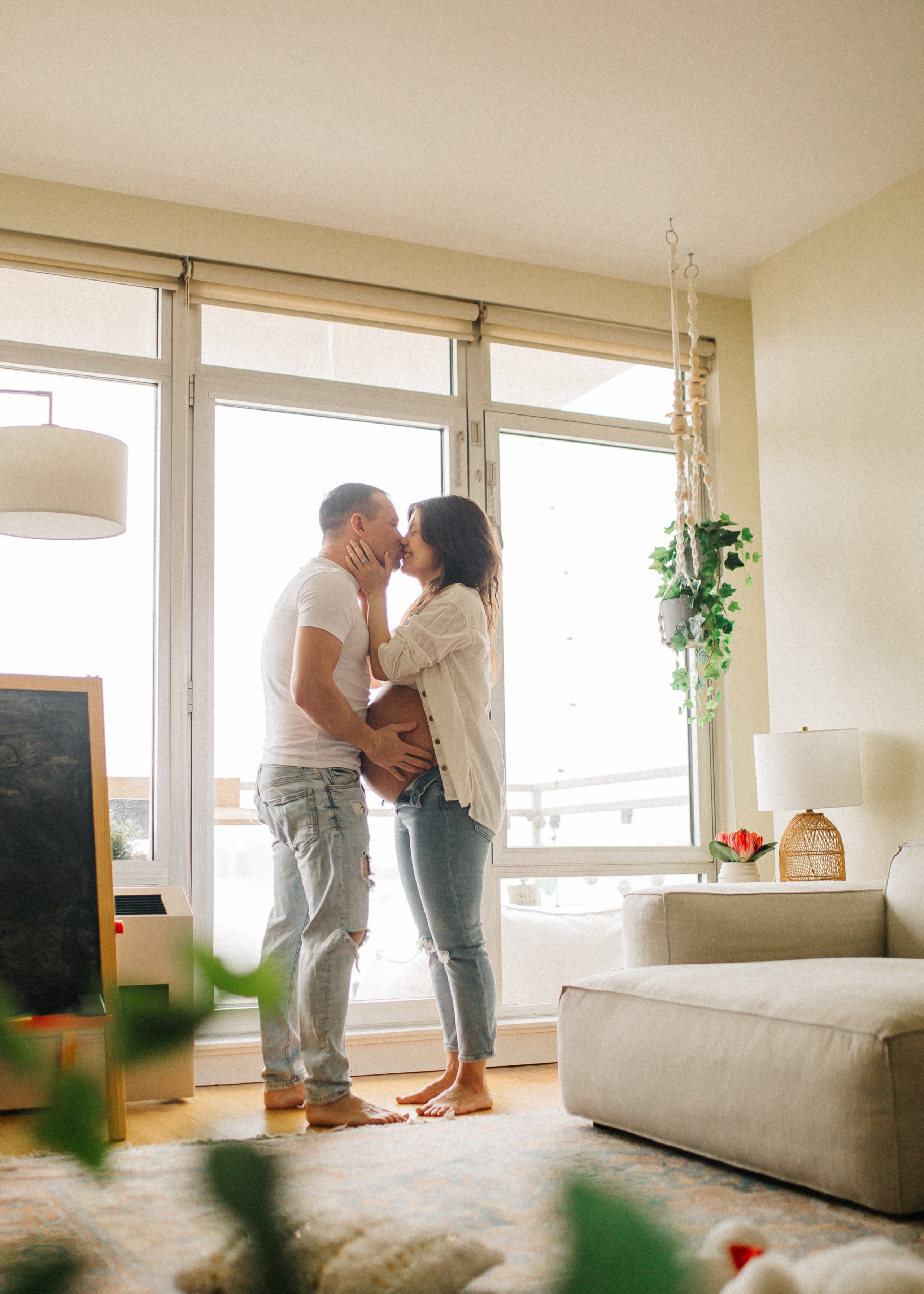 Maternity. Home. Photographer NYC