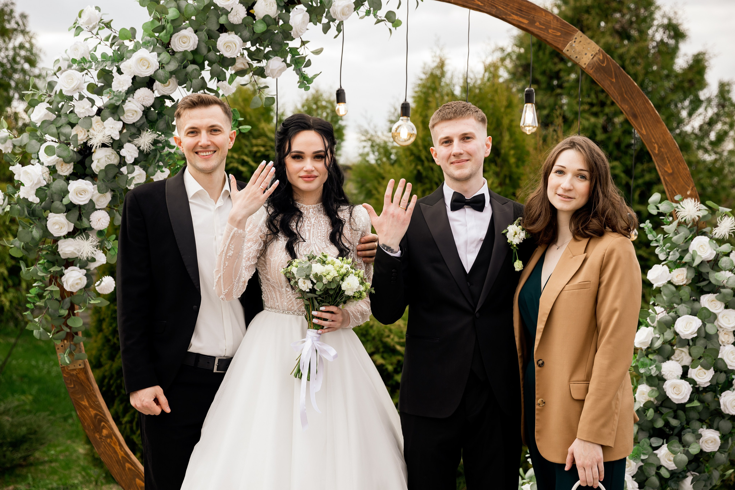 Irina Ermak Hudson Valley wedding photographer. Irina Ermak wedding photographer in New York