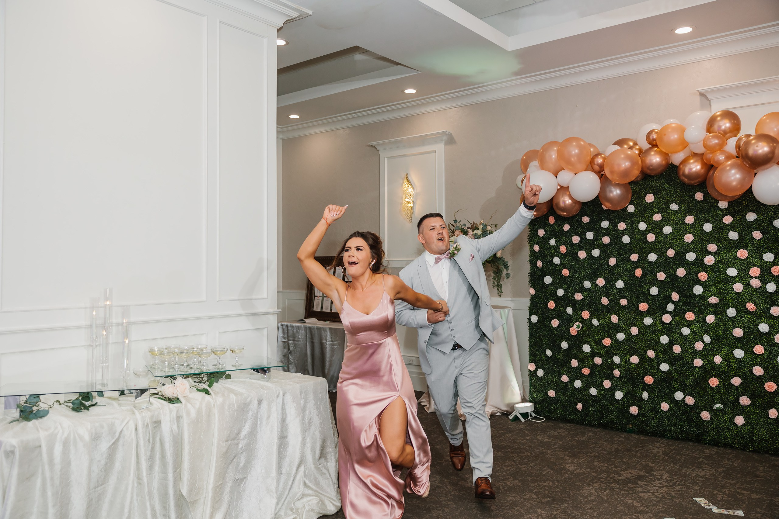 31.08.2024 Wedding. Wedding family event photographer in Chicago Nick Yushevich