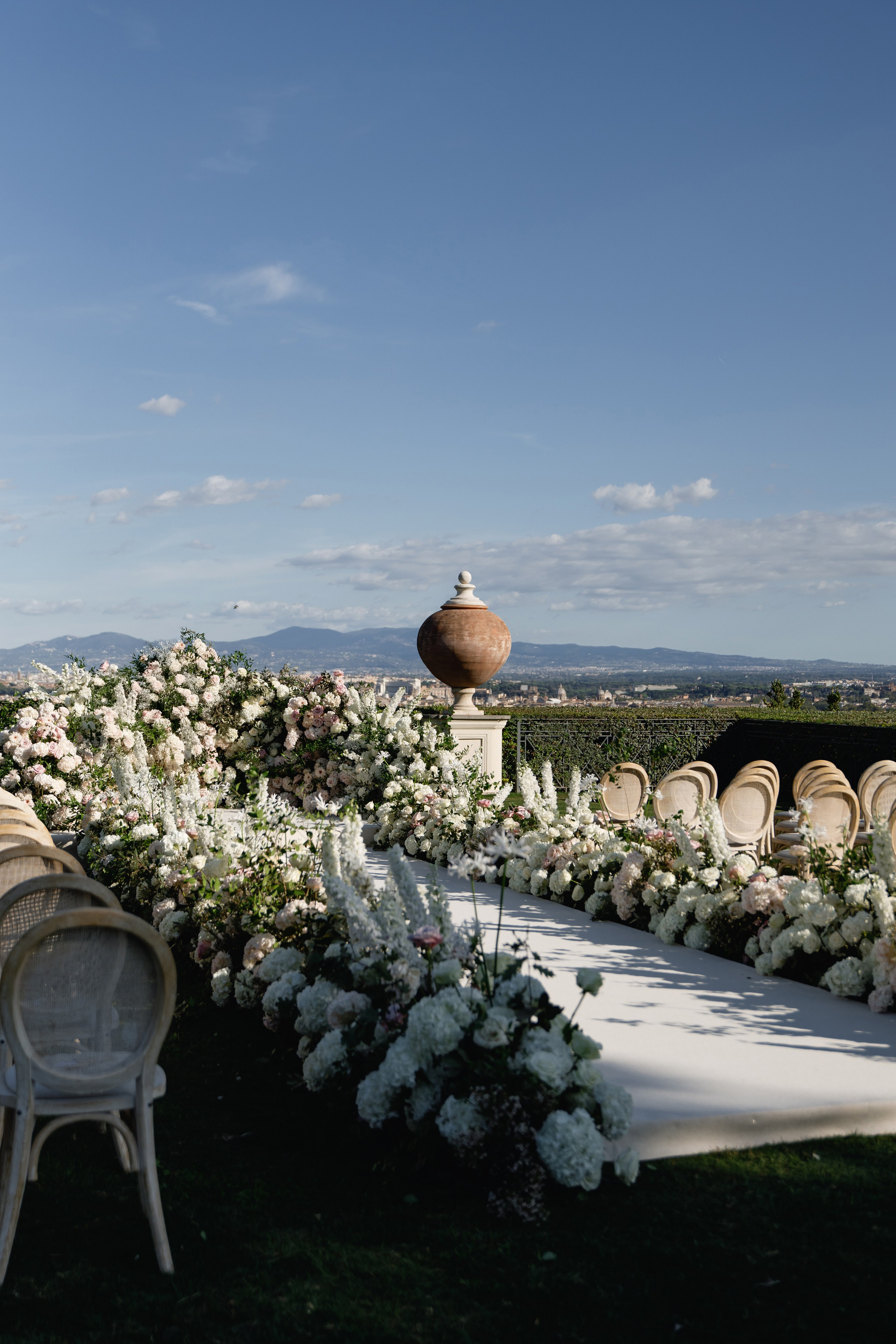 Wedding photographer Italy Rome, Tuscany, Lake Como, Sicily, Puglia. Wedding Photographer Rome Tuscany Como Sicily Puglia Amalfy Italy- Oksana Savenchuk