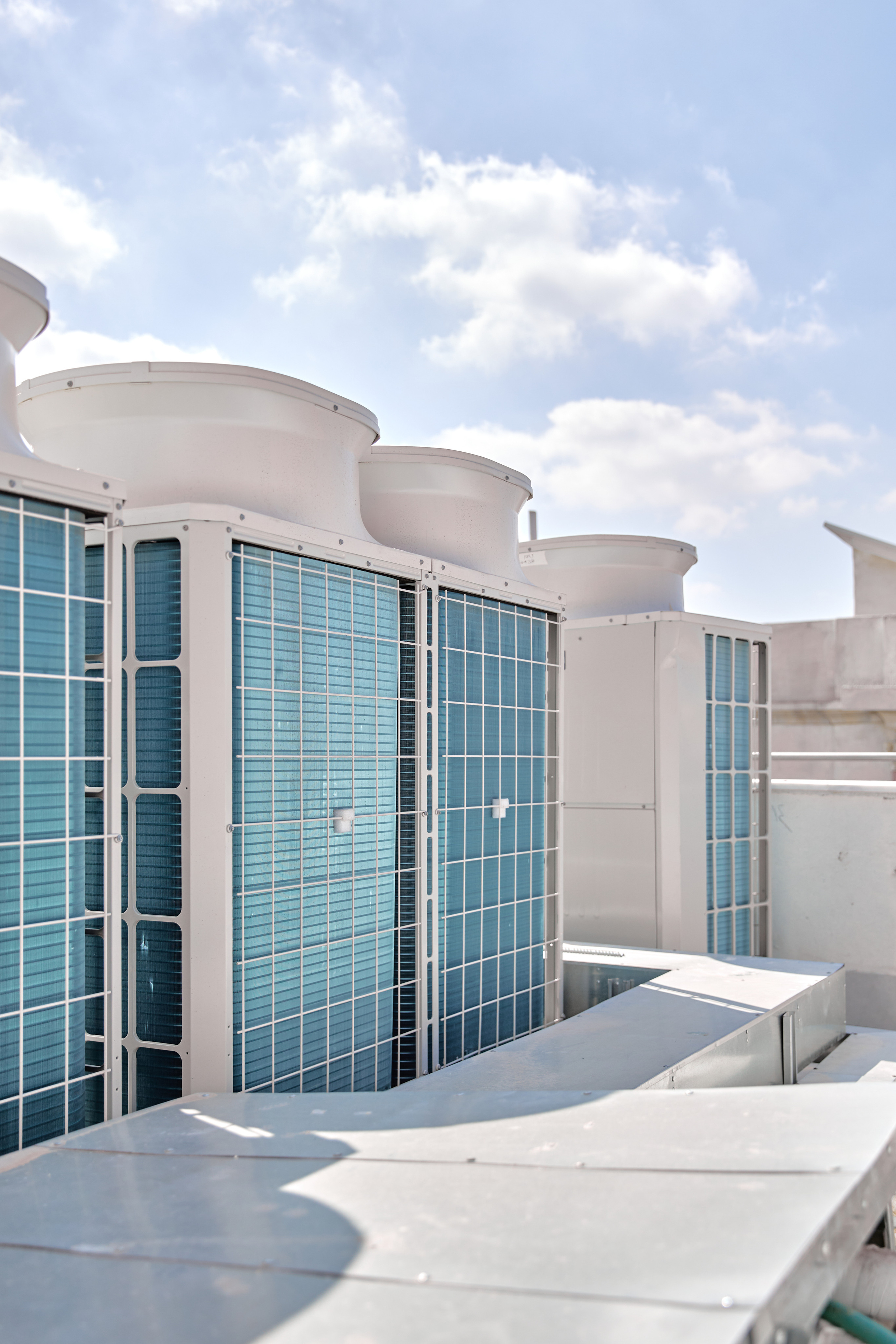 MITSUBISHI ELECTRO & CREATIV PEOPLE. צילום ווידאו לעיצוב פנים ואדריכלות