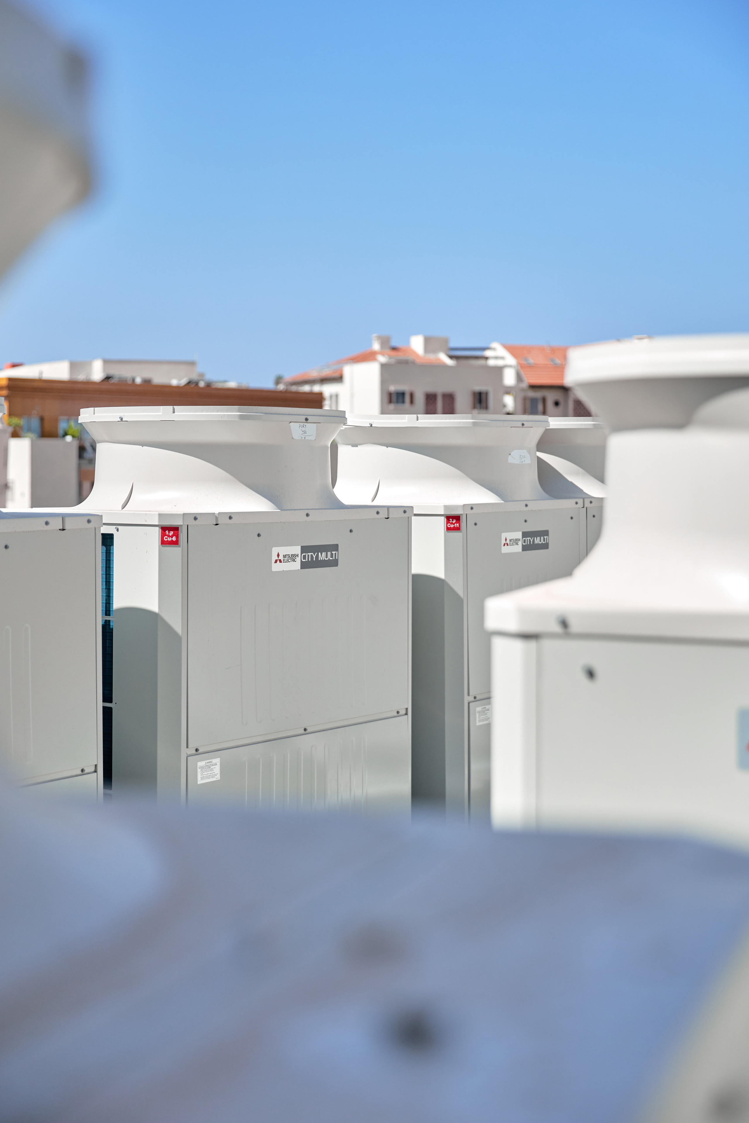 MITSUBISHI ELECTRO & CREATIV PEOPLE. צילום ווידאו לעיצוב פנים ואדריכלות