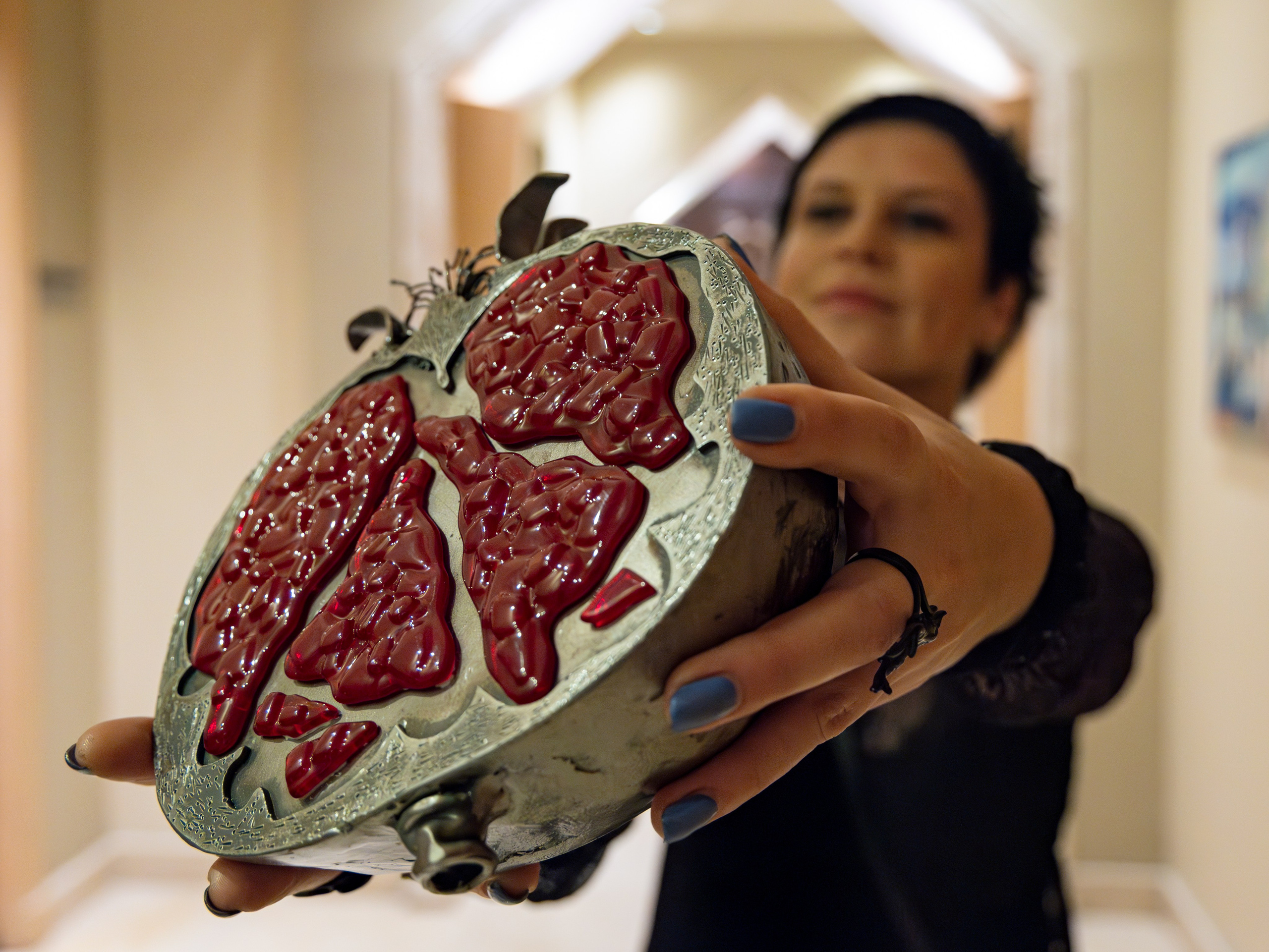 Творческие проекты Марии Тарлецкой. Скульптор кузнец Мария Тарлецкая