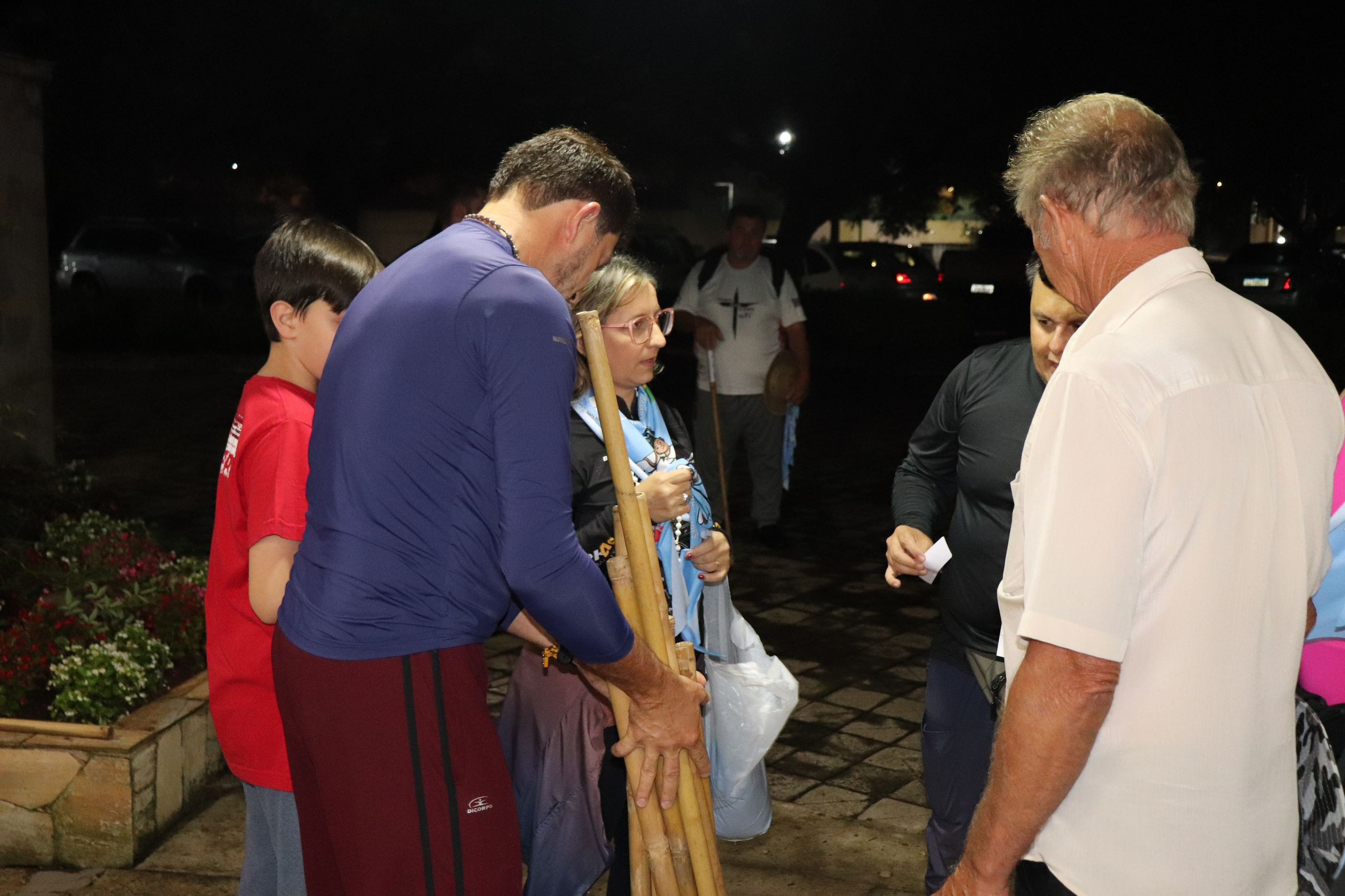 Peregrinação Nossa Senhora de Belém. Handa Produções