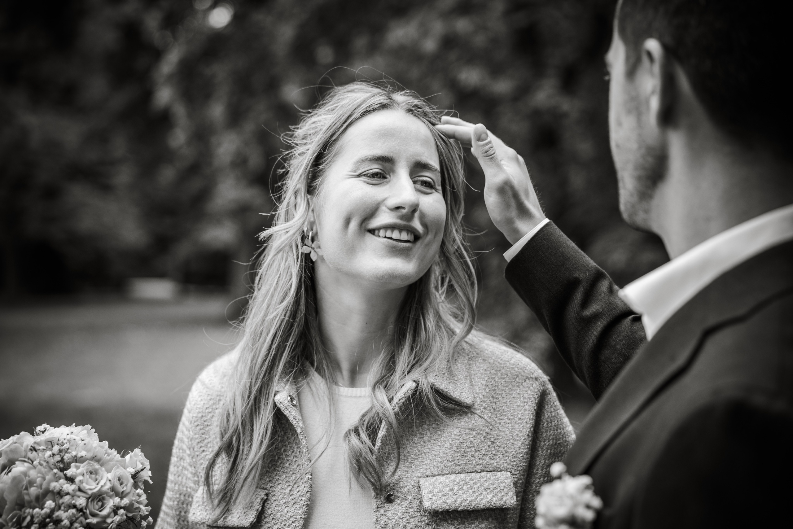 Romanrische Trauung im Standesamt Mandlstraße | München im Sommerlicht. Hochzeitsfotograf München Taufe Familienfotograf Tanja Mauke