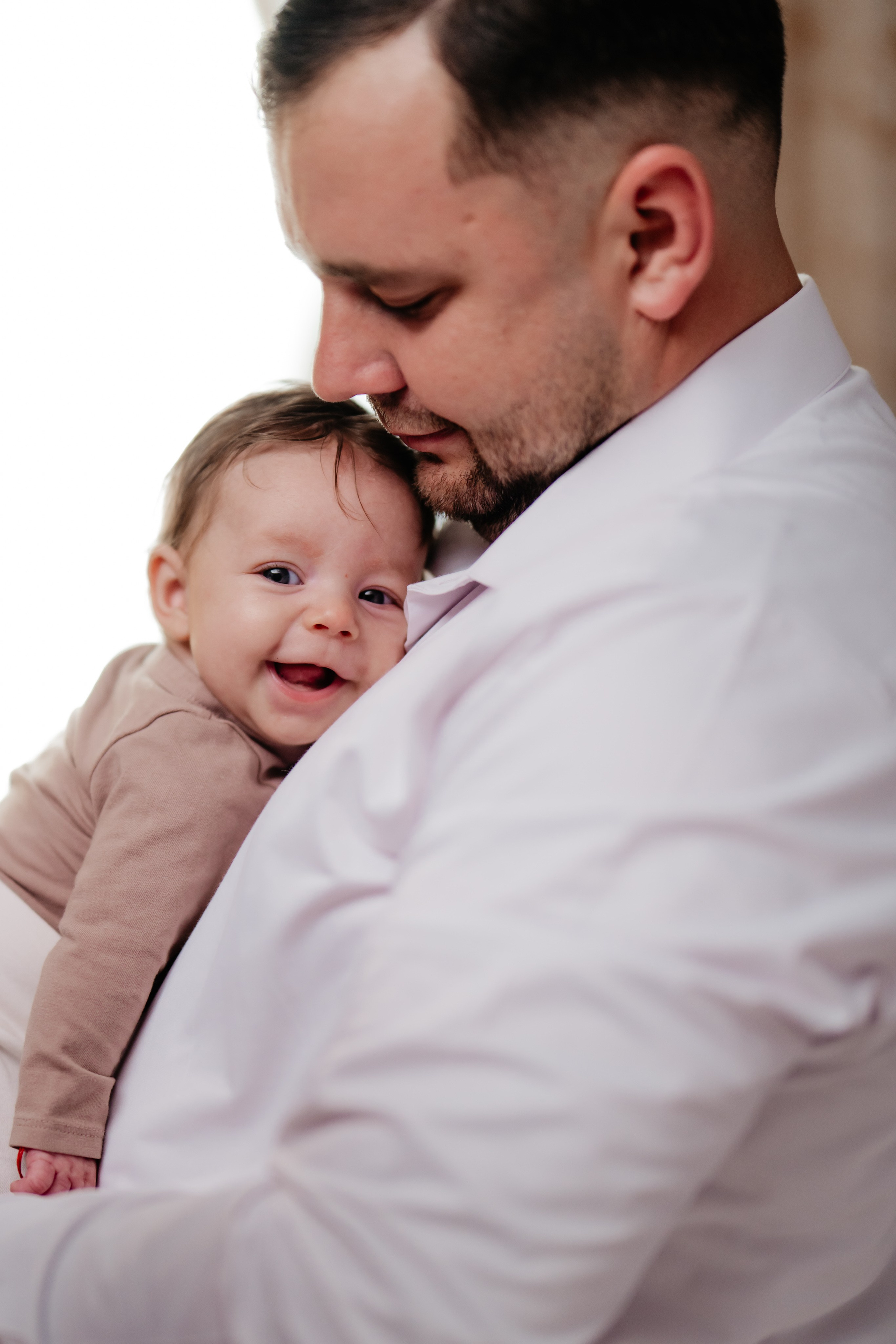 Rebeca Maria. Mariusclaudiucojocaru.wfolio.pro